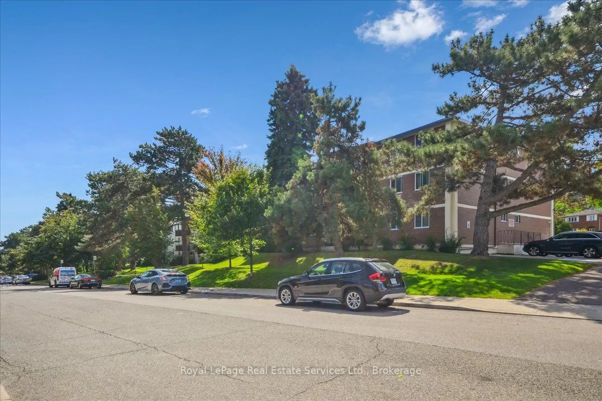 100 Coe Hill Drive, #203