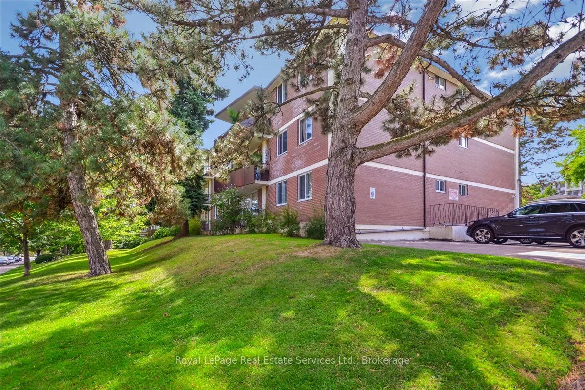 100 Coe Hill Drive, #203