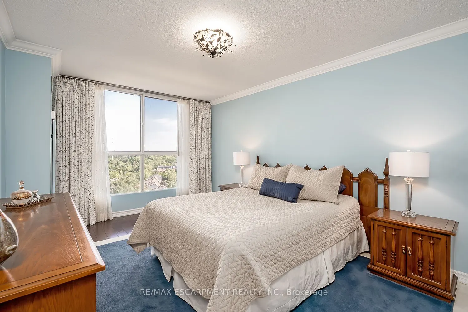 1271 Walden Circle, #PH105
