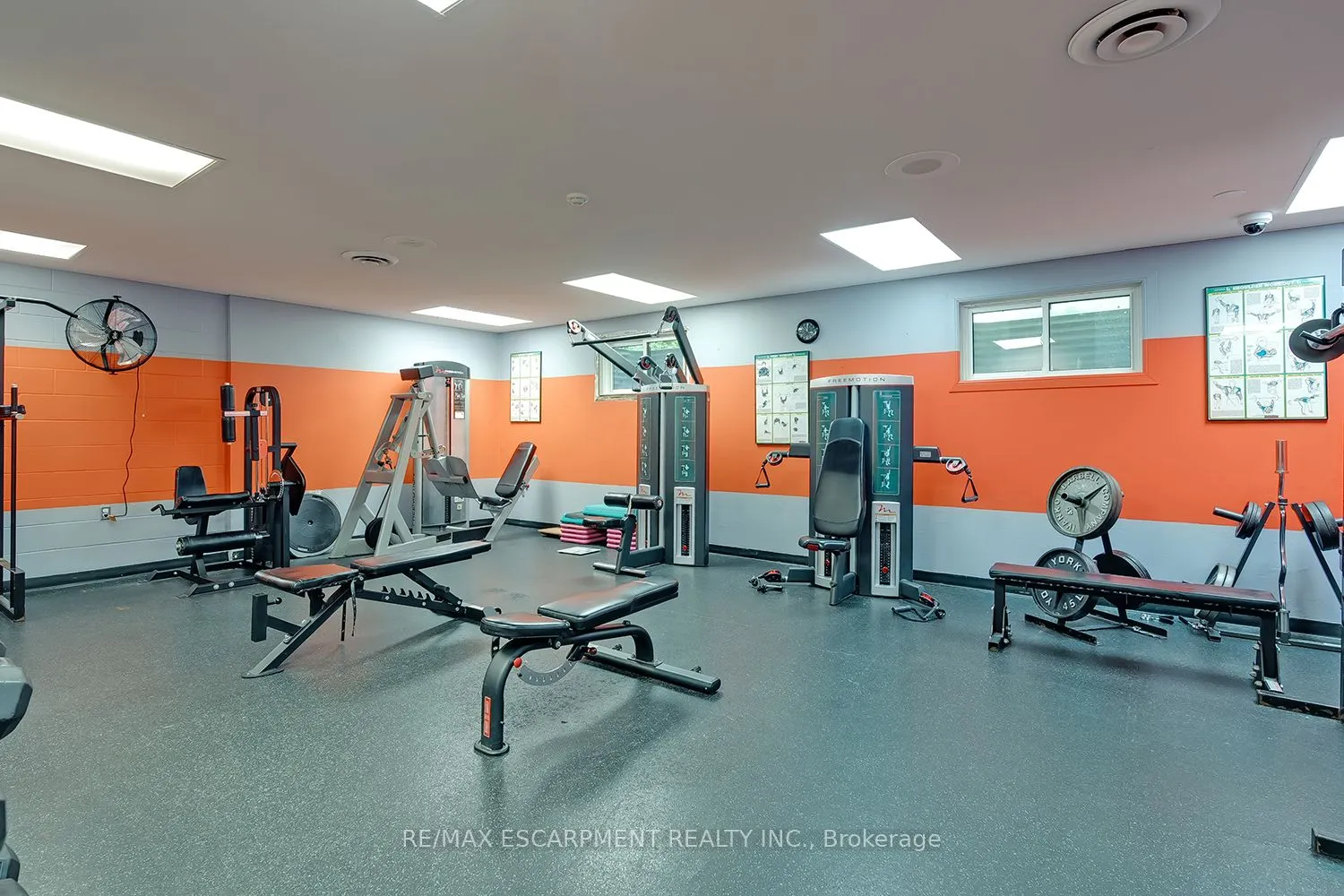 1271 Walden Circle, #PH105