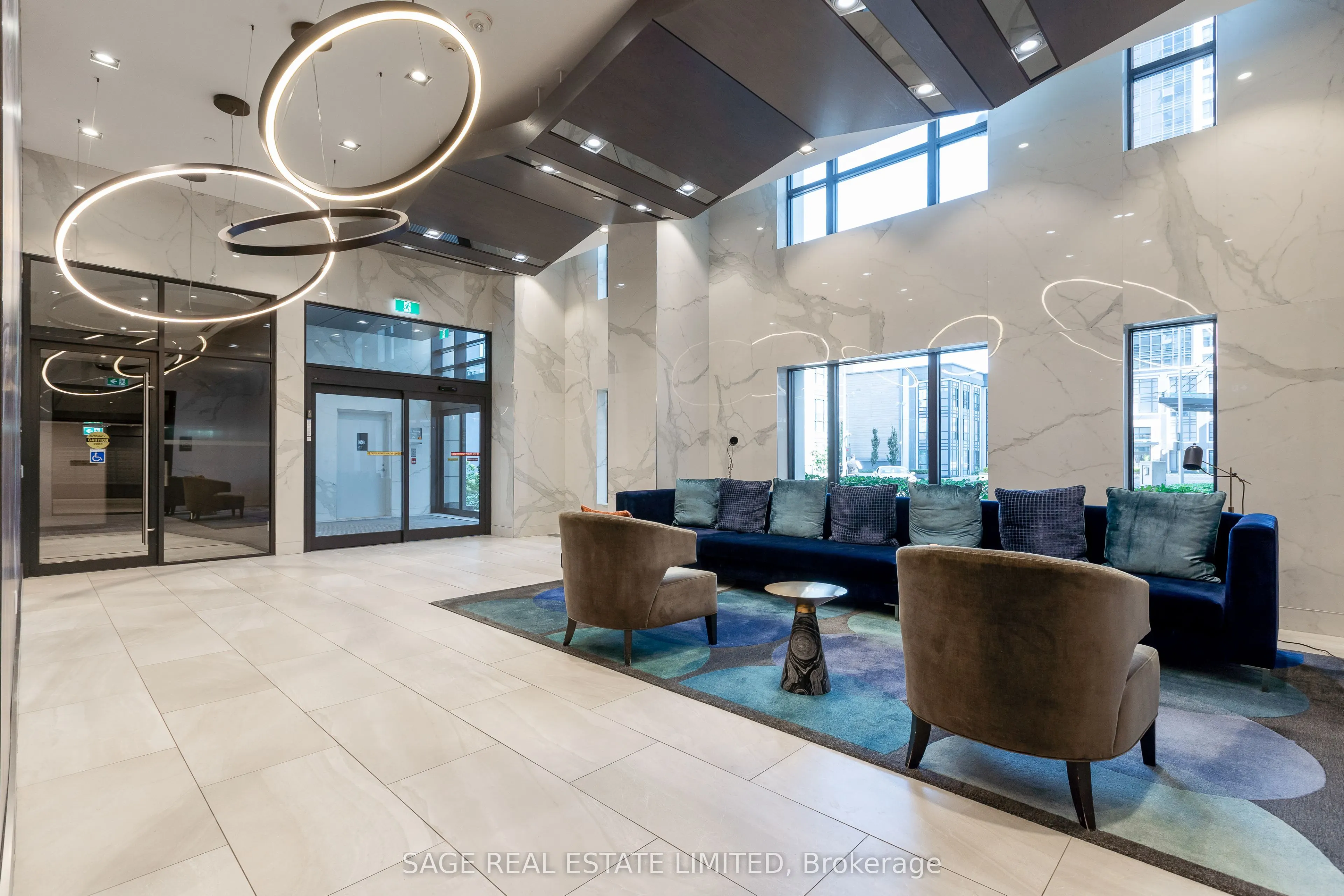 9 Mabelle Avenue, #1423