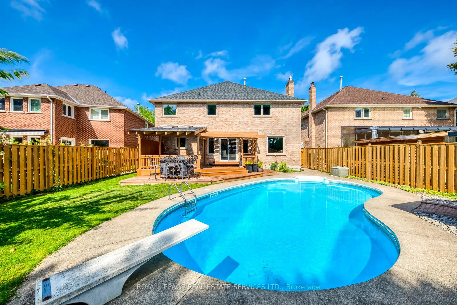 1366 Fieldcrest Lane