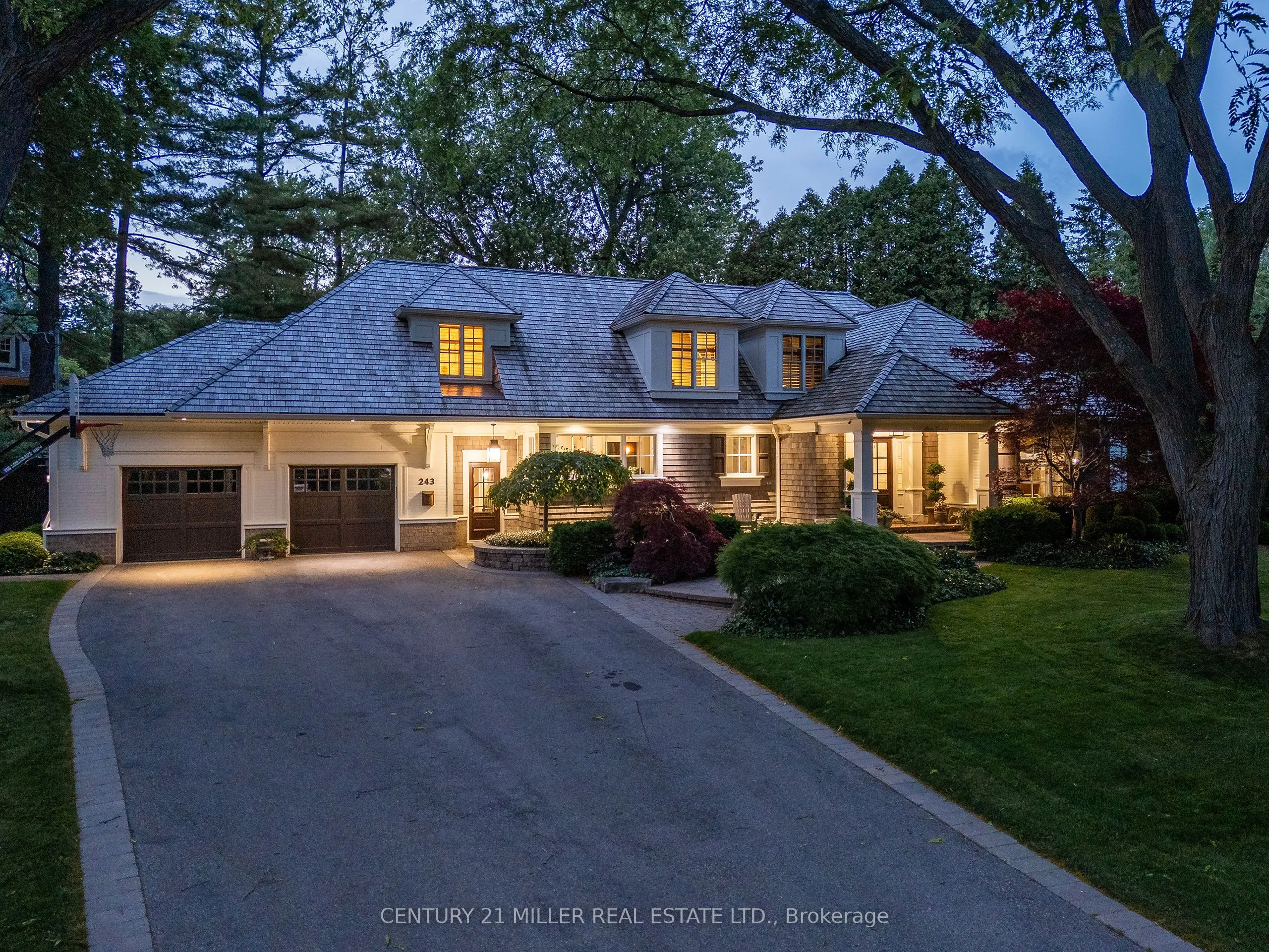 243 Alscot Crescent