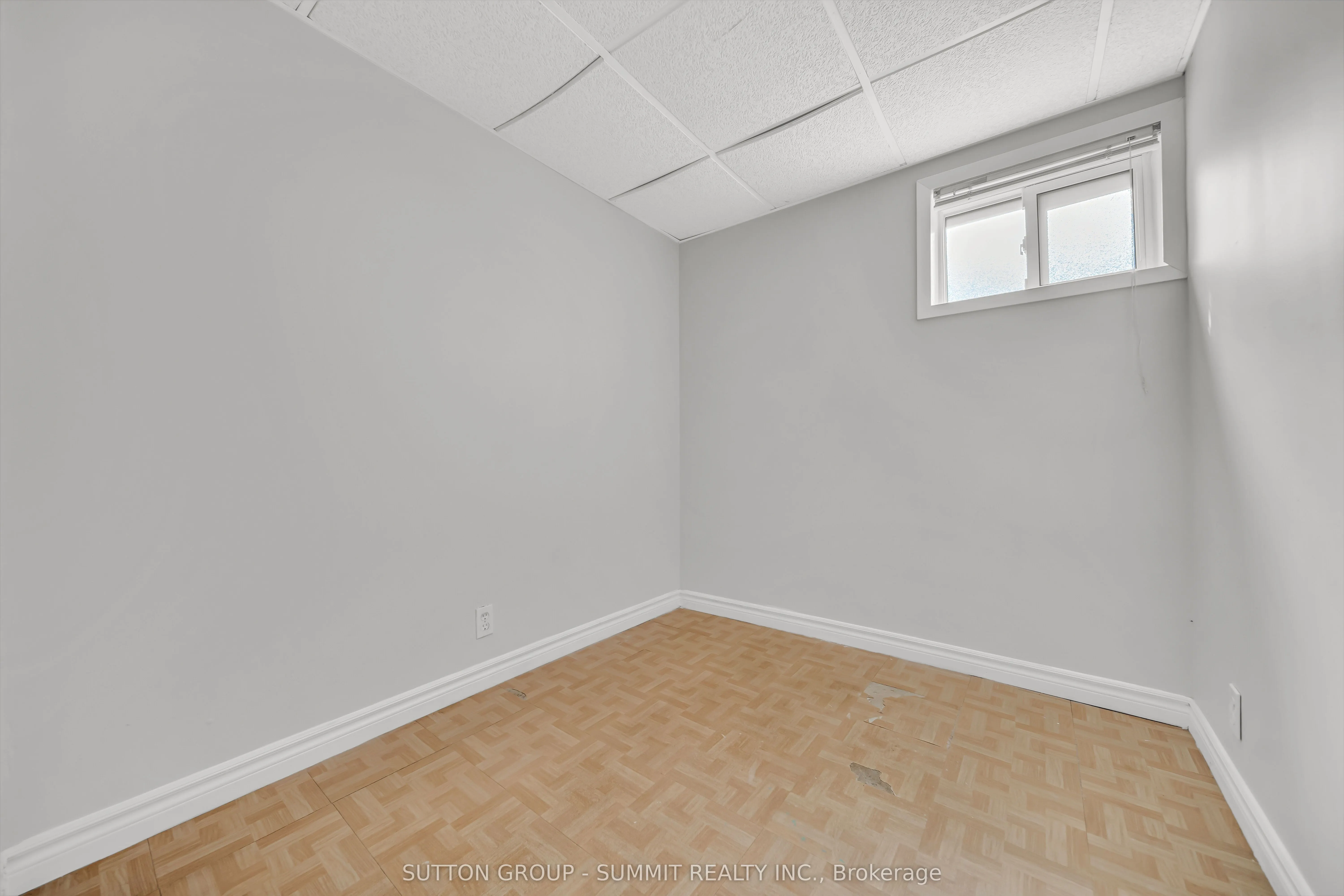465 Seaton Drive