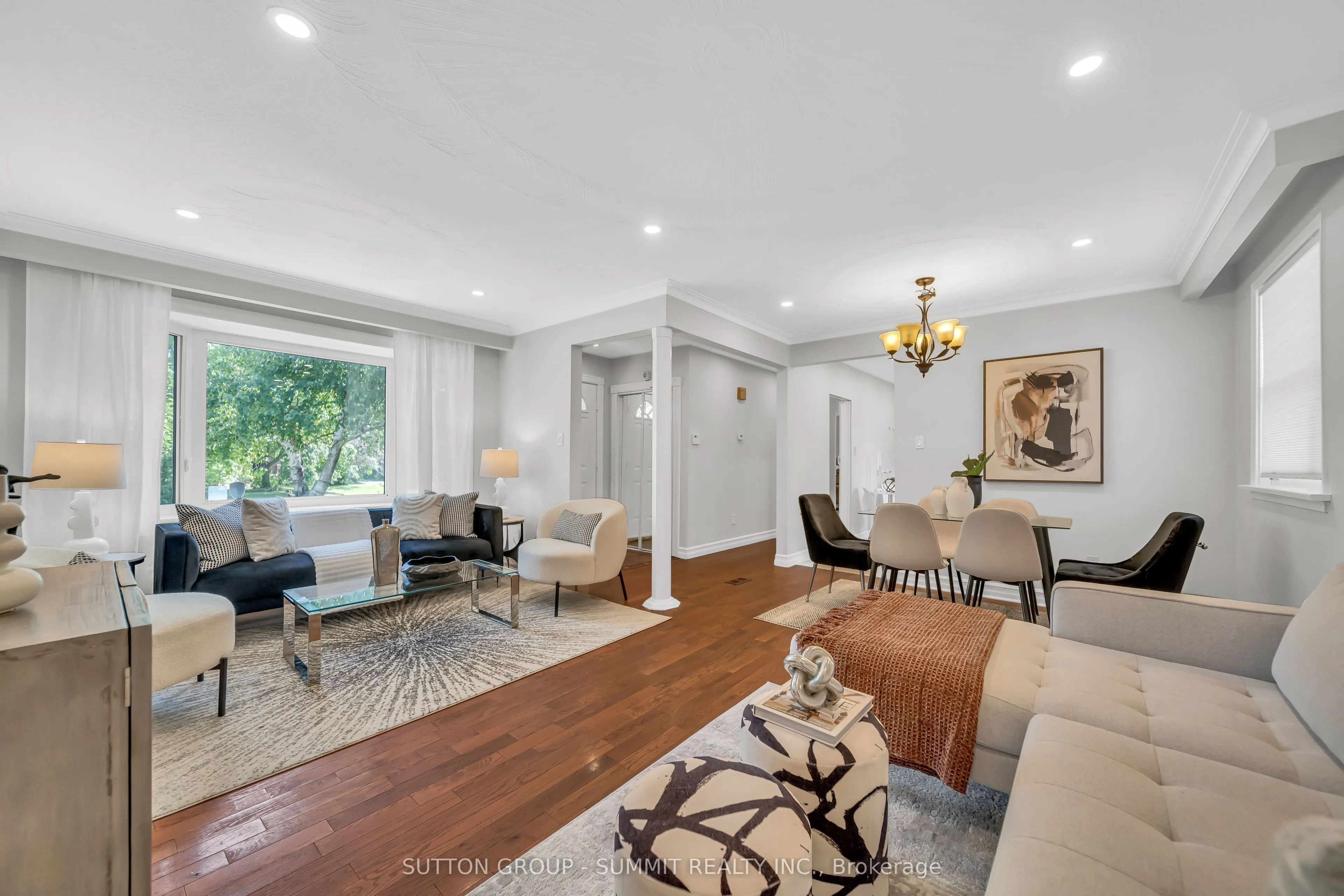 465 Seaton Drive