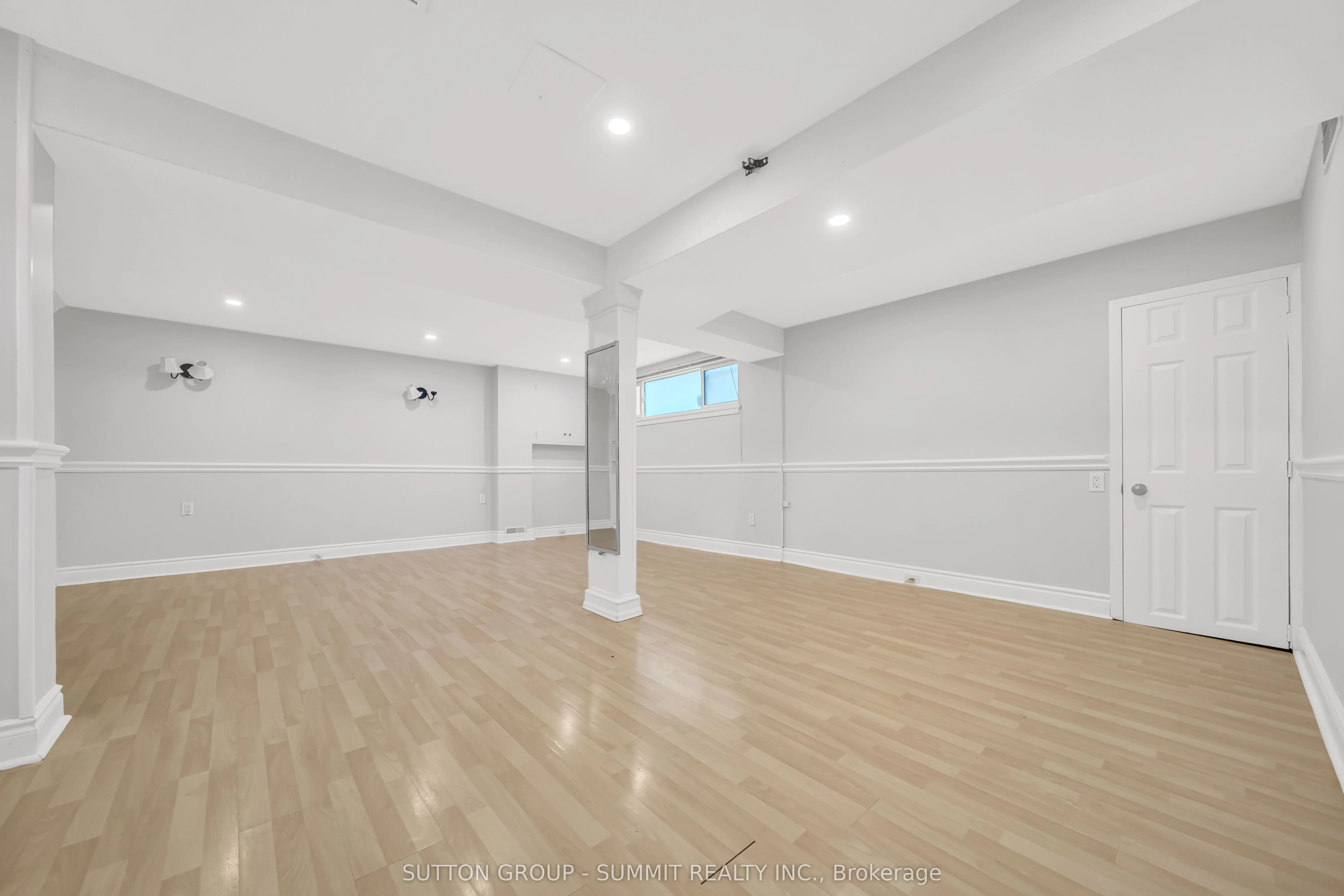 465 Seaton Drive