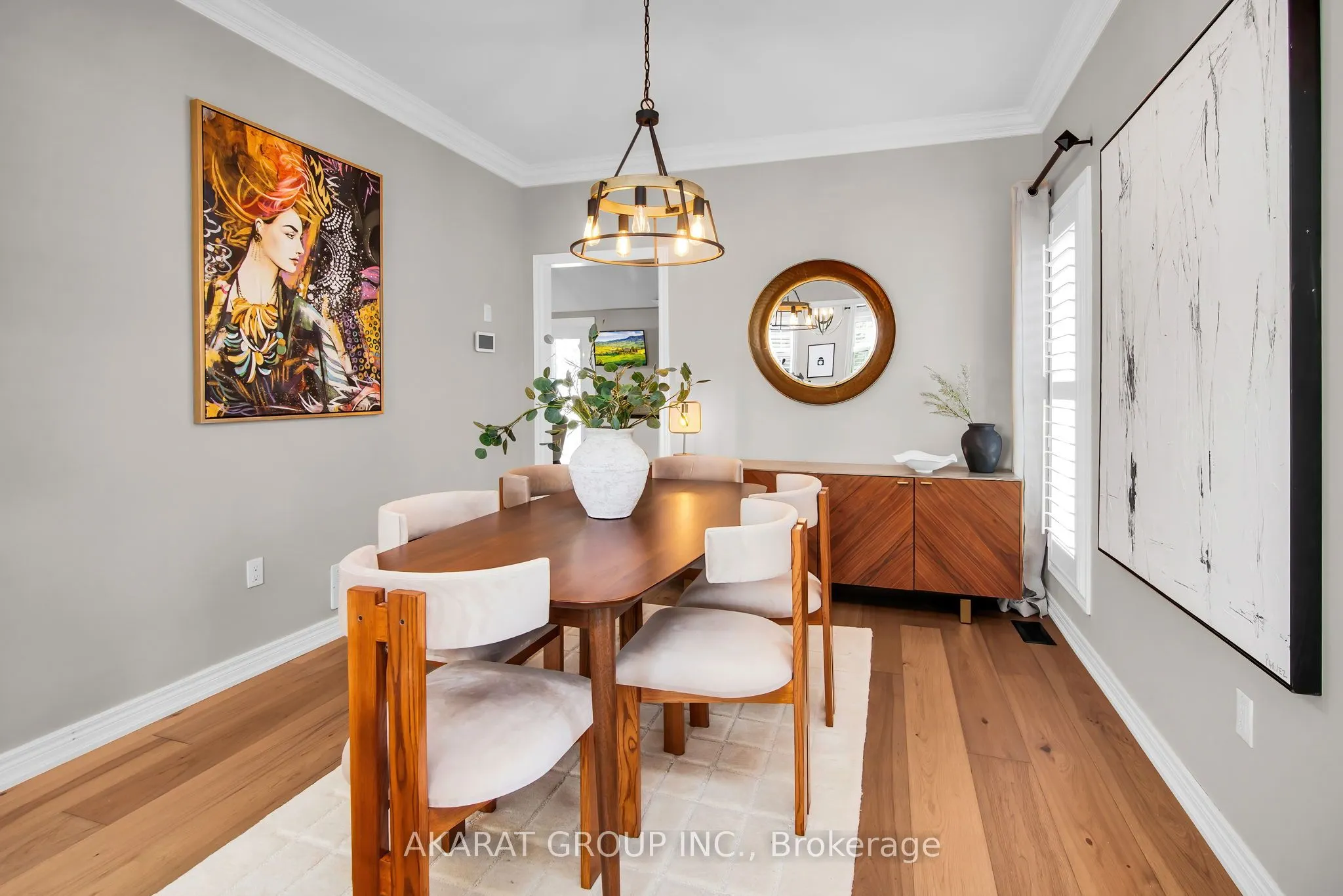 2113 Dalecroft Crescent