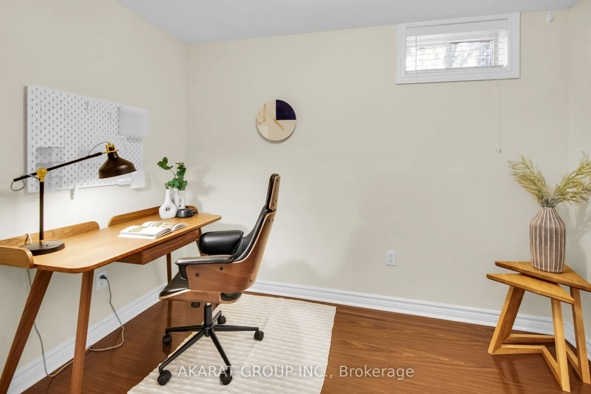 2113 Dalecroft Crescent