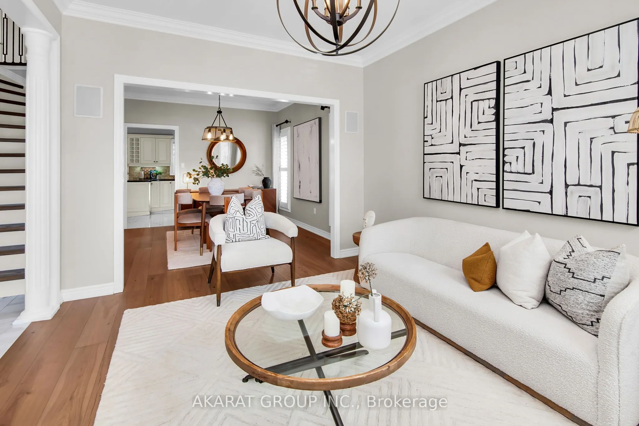 2113 Dalecroft Crescent