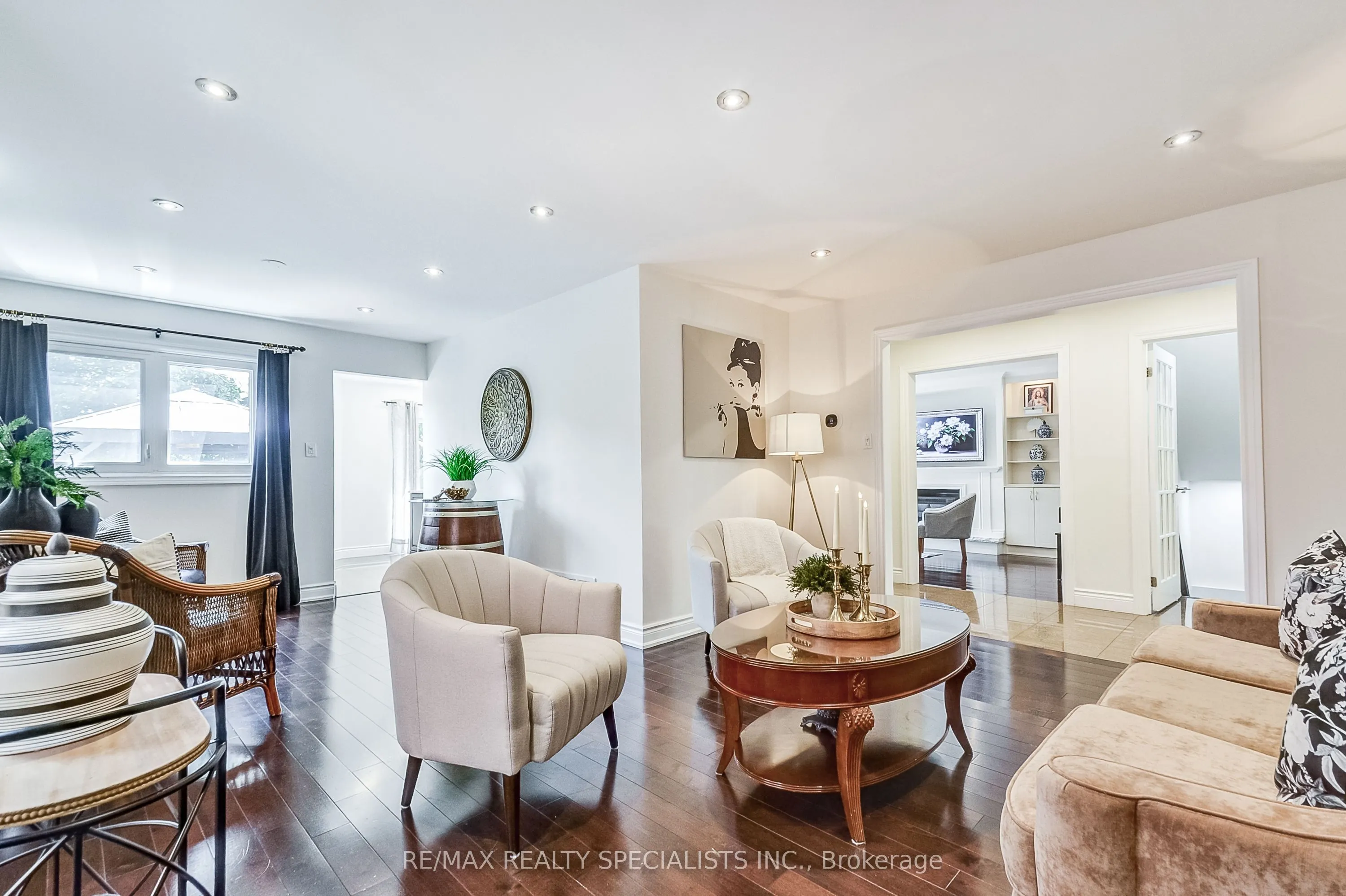 4448 Weymouth Commons Crescent