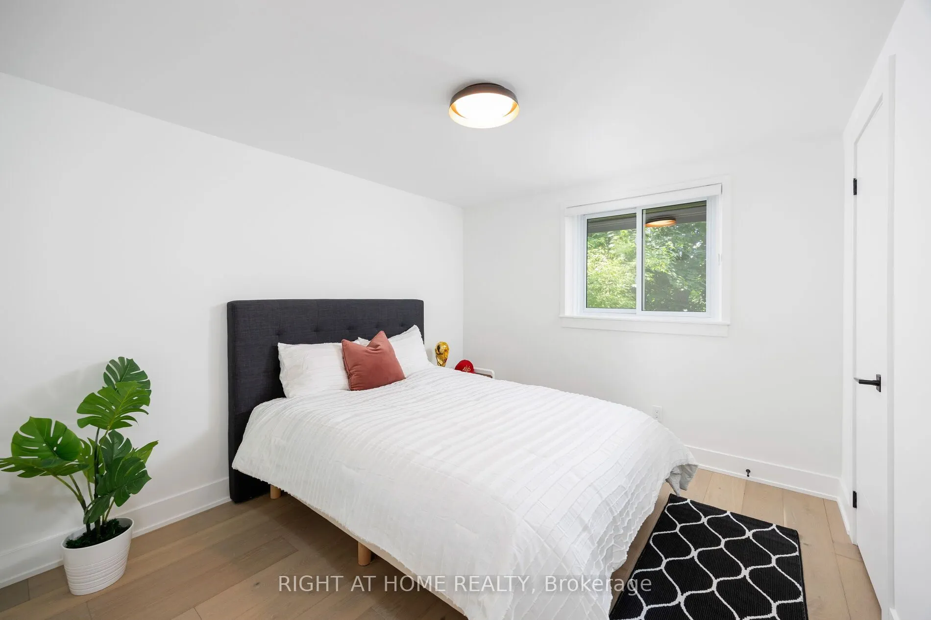 20 Budgell Terrace, #11