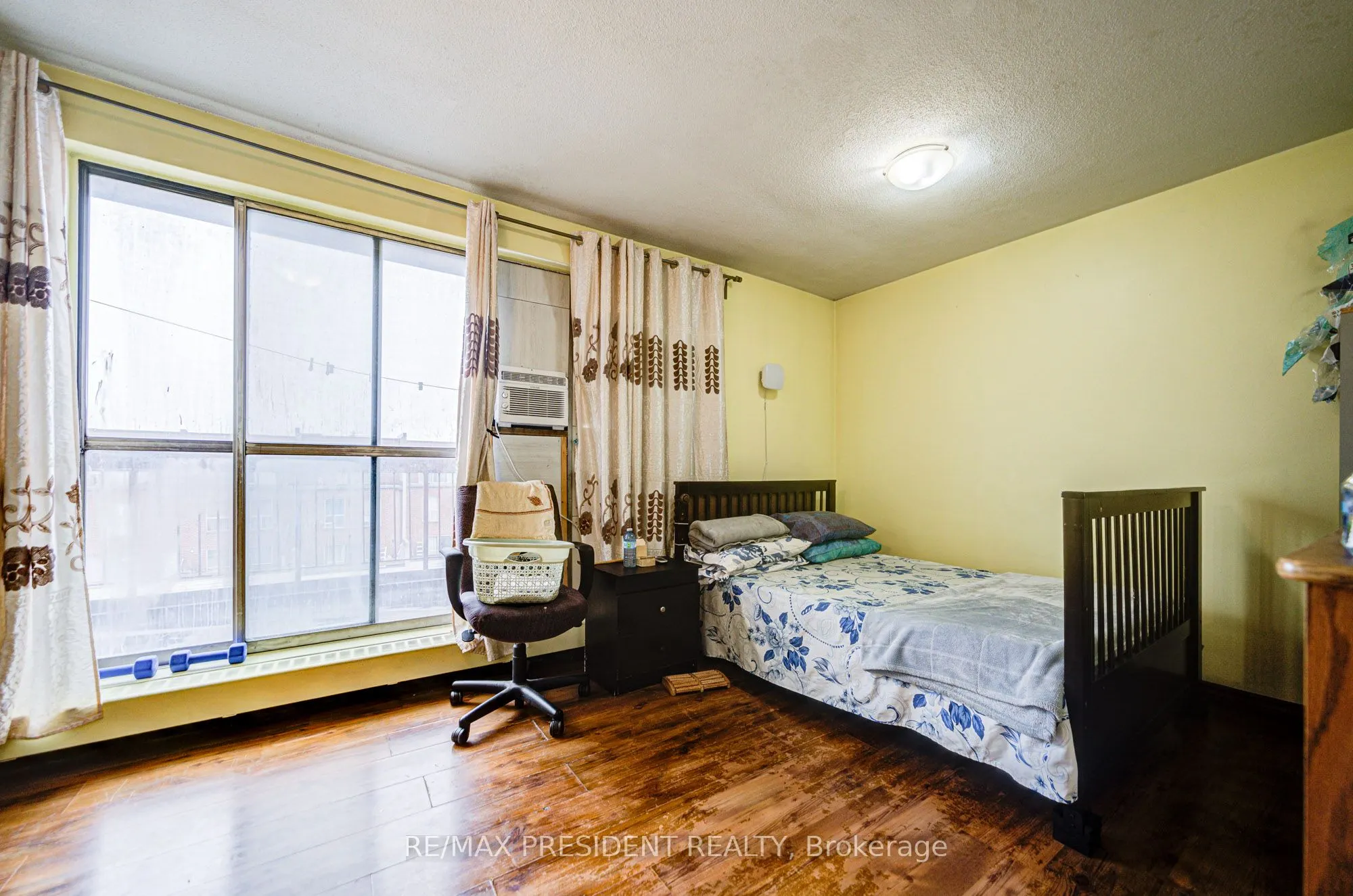 10 Eddystone Avenue, #250