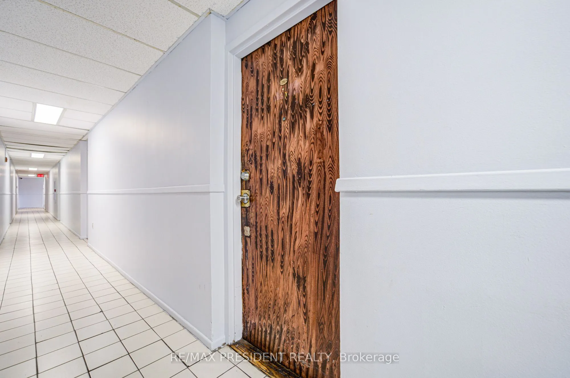10 Eddystone Avenue, #250