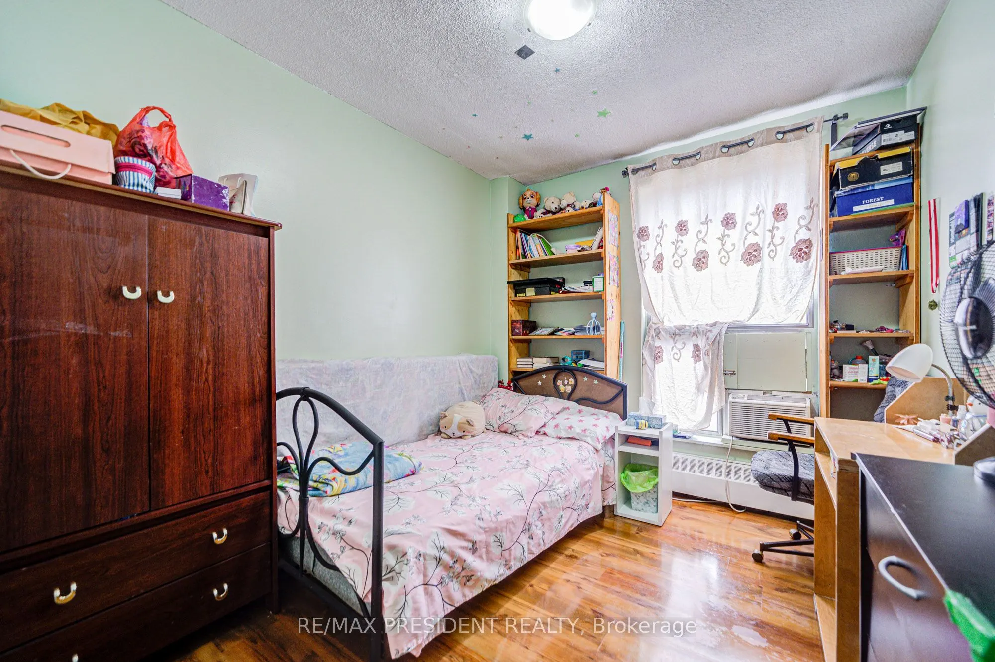 10 Eddystone Avenue, #250