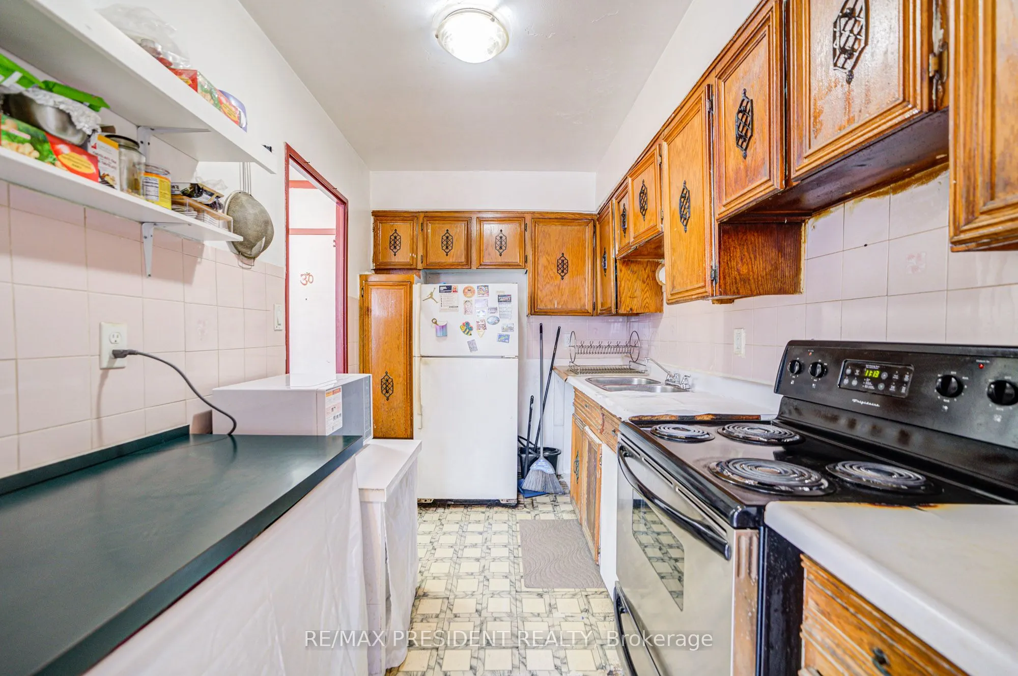 10 Eddystone Avenue, #250