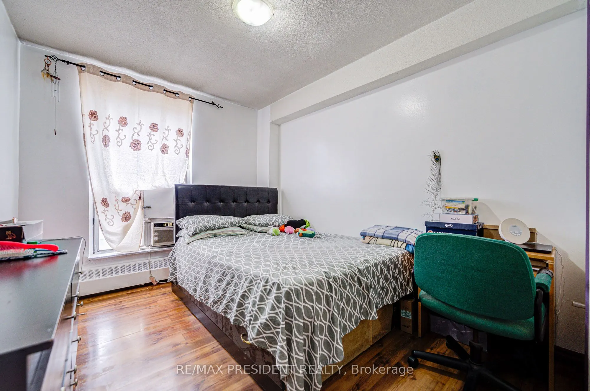 10 Eddystone Avenue, #250