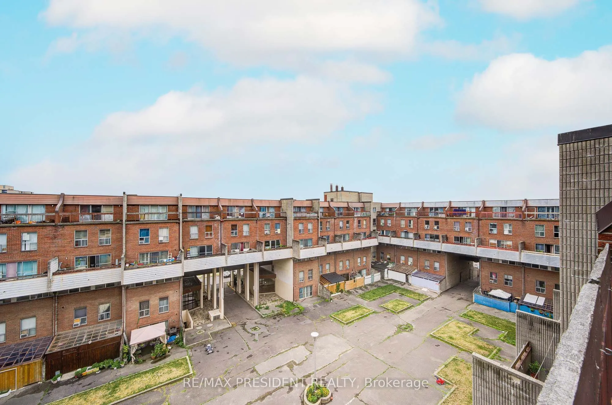 10 Eddystone Avenue, #250