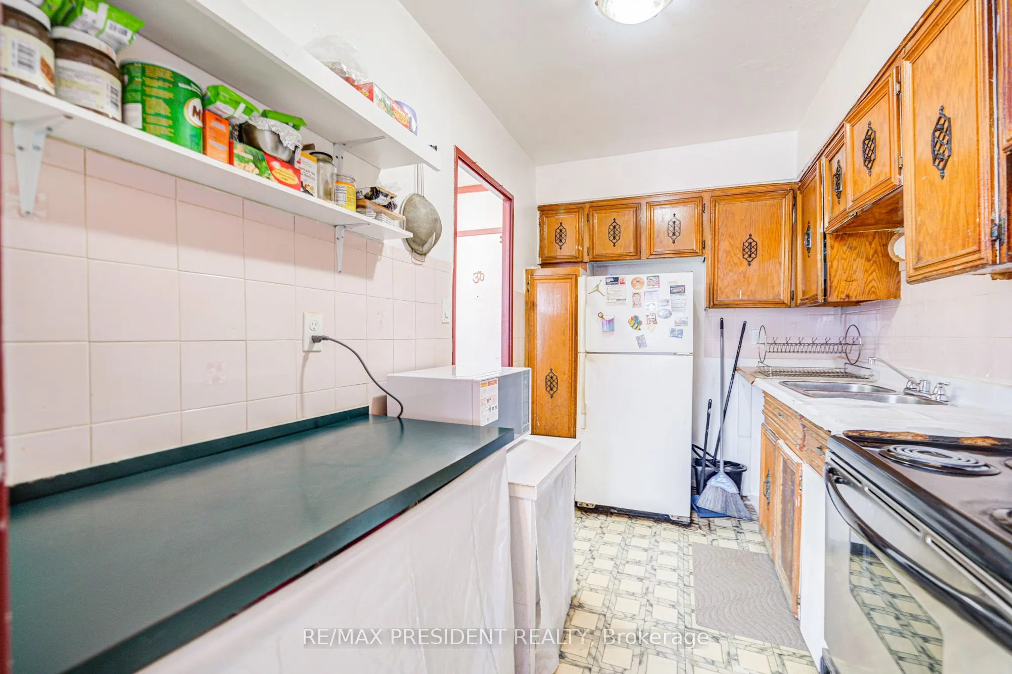 10 Eddystone Avenue, #250