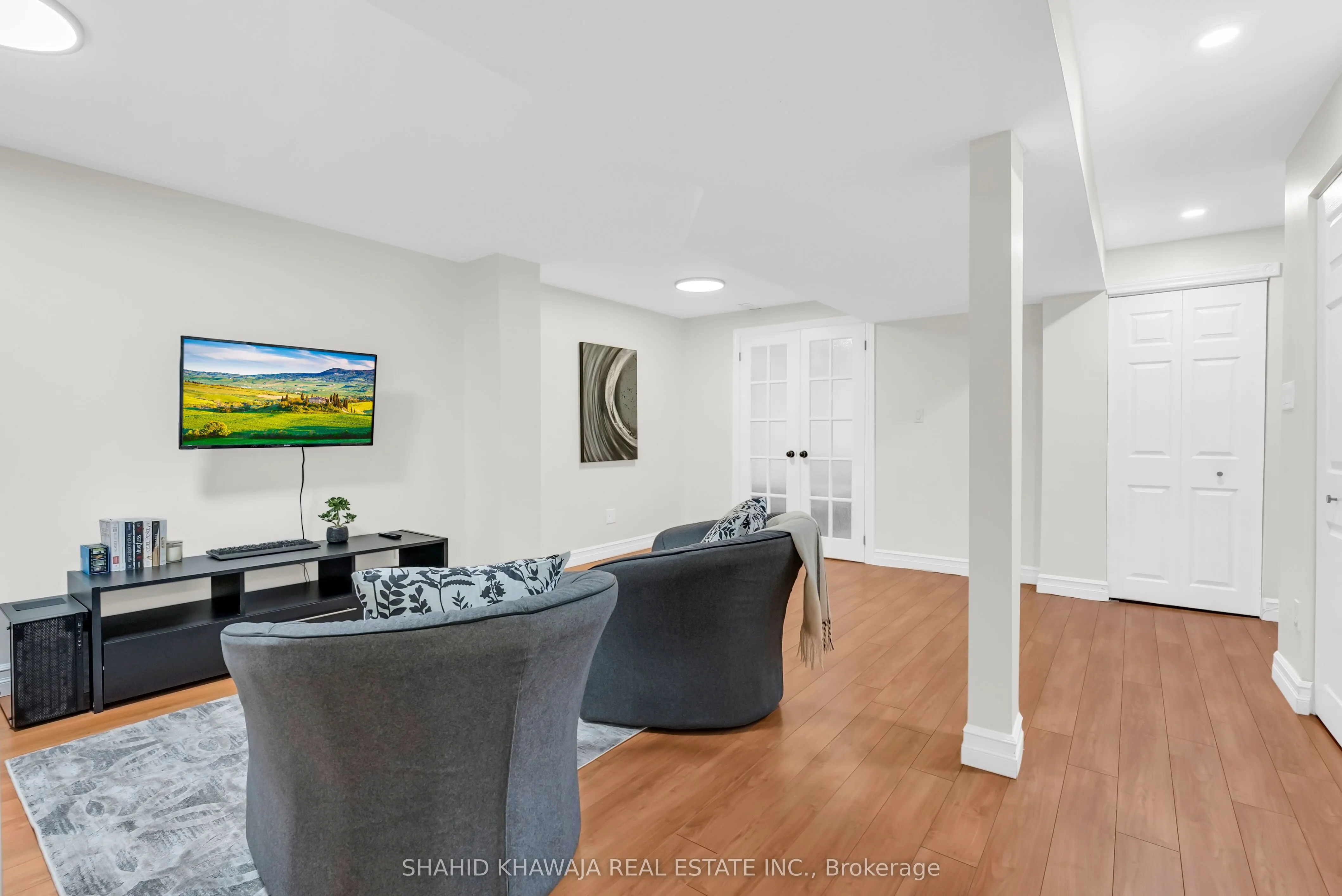 5821 Rainberry Drive