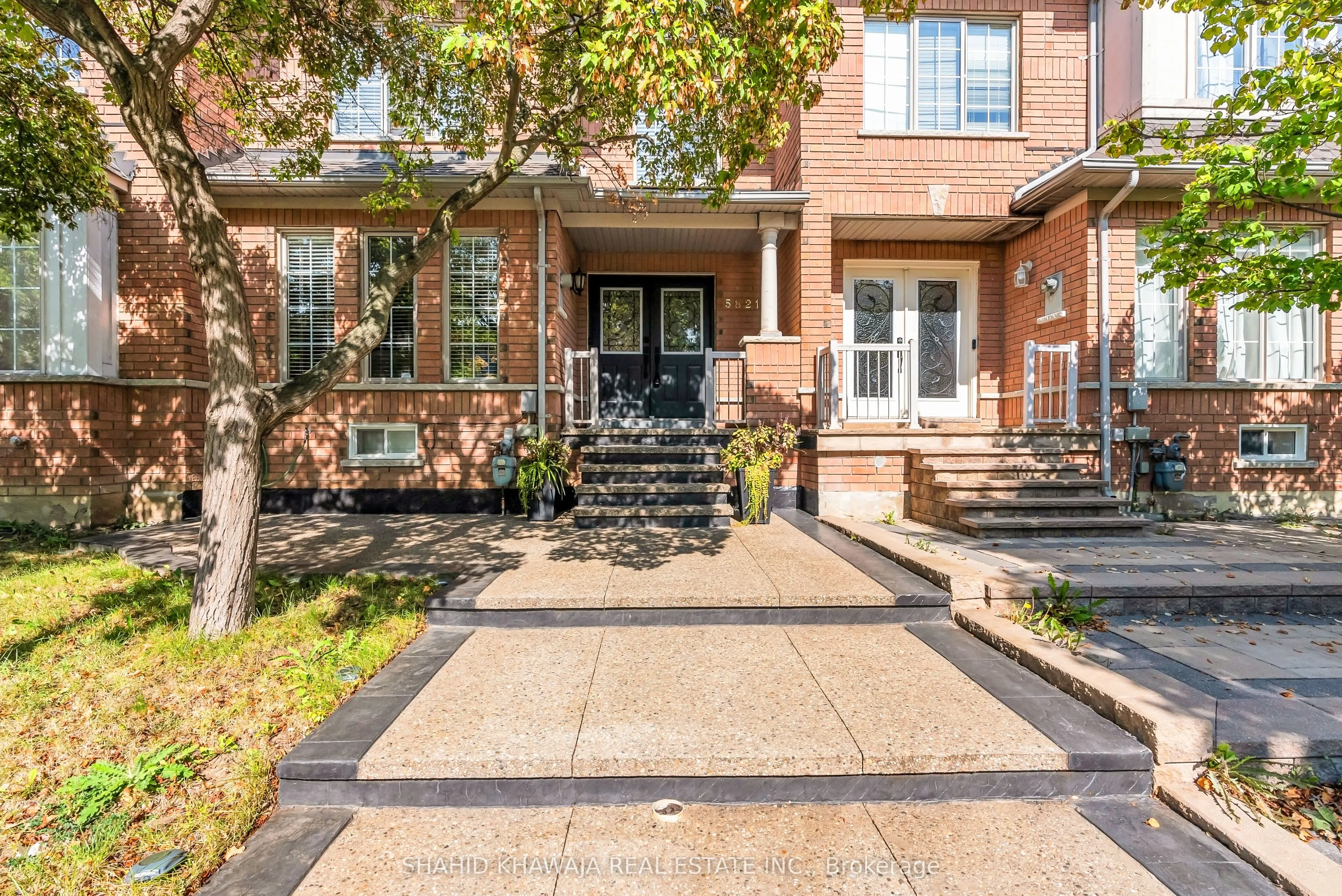 5821 Rainberry Drive