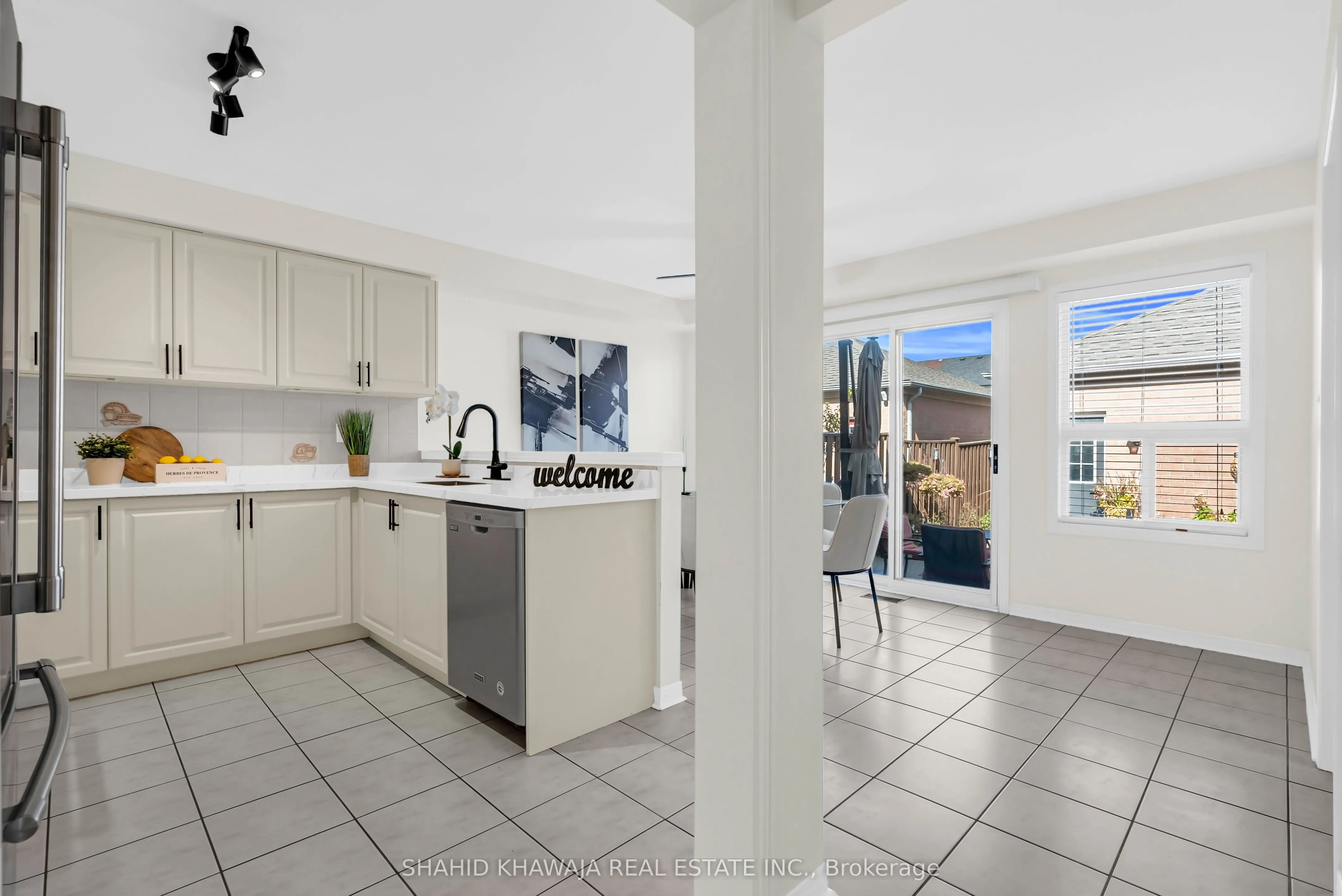 5821 Rainberry Drive
