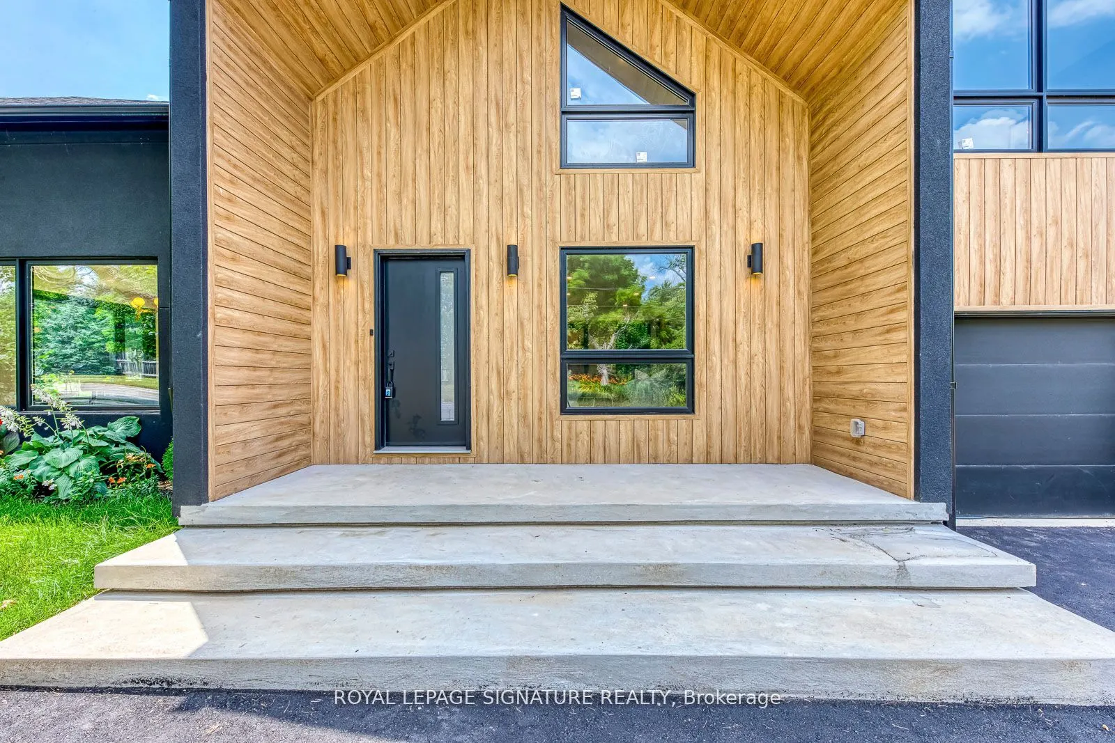 11024 Trafalgar Road