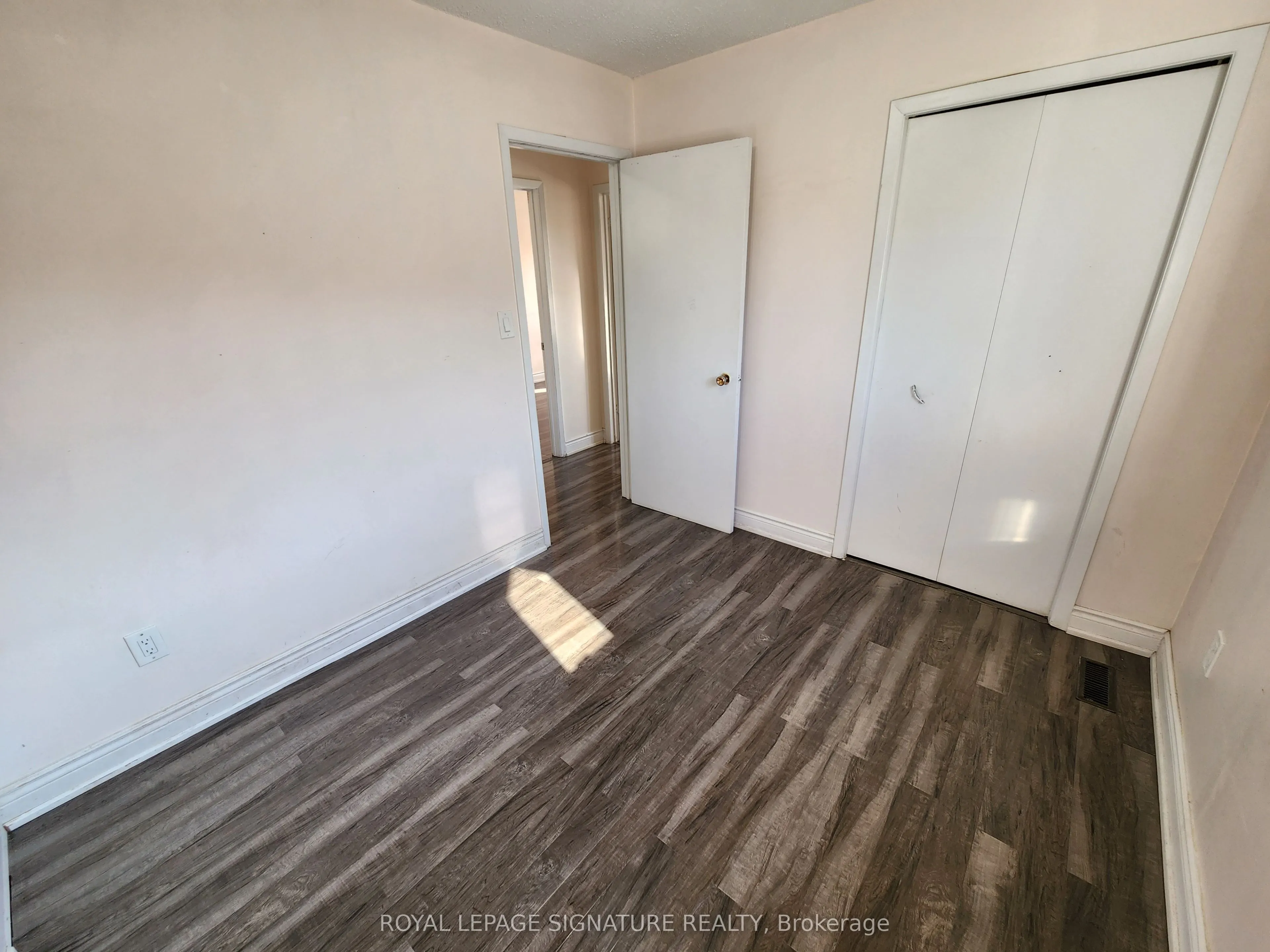 3334 Tallmast Crescent