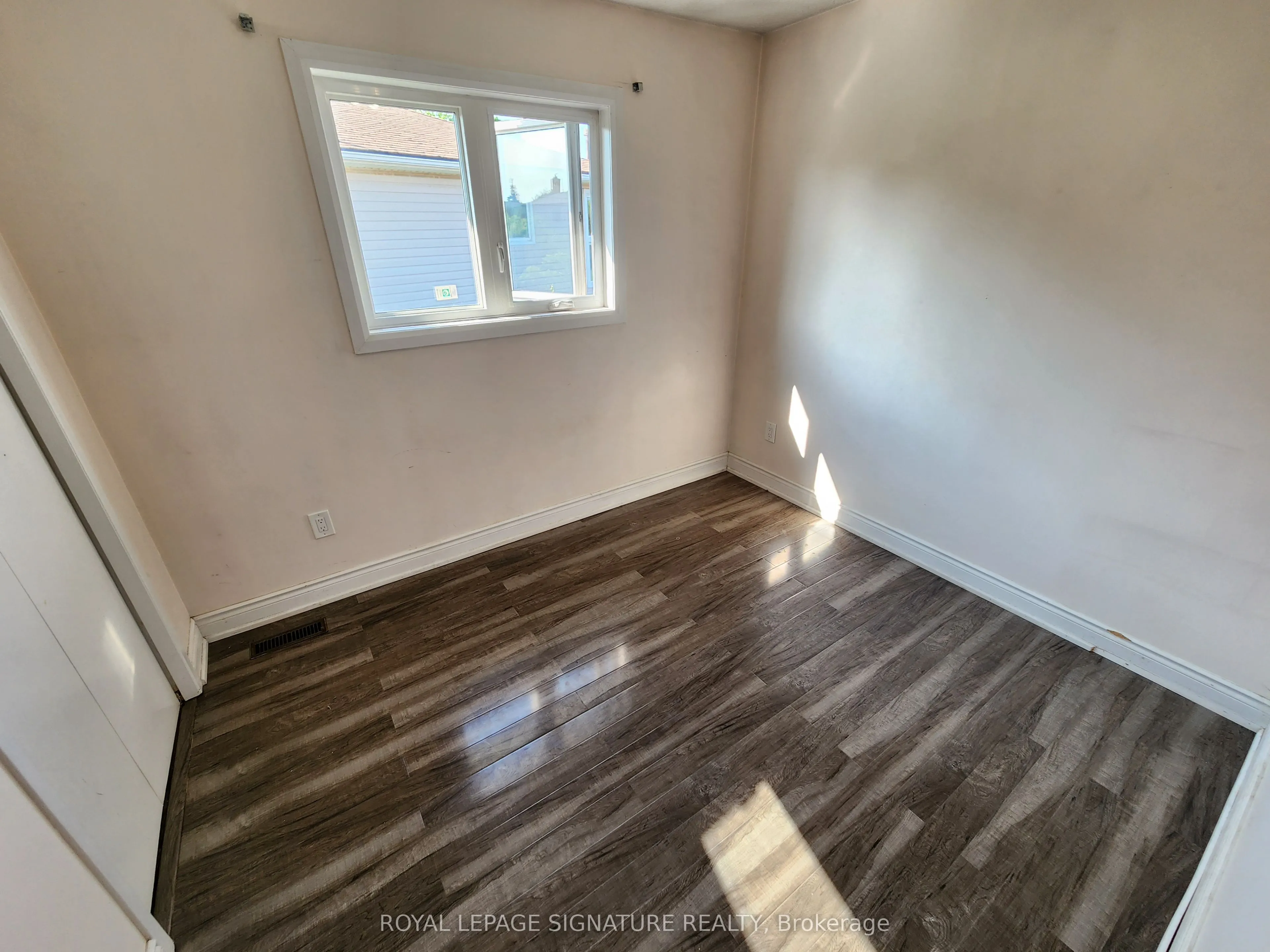 3334 Tallmast Crescent