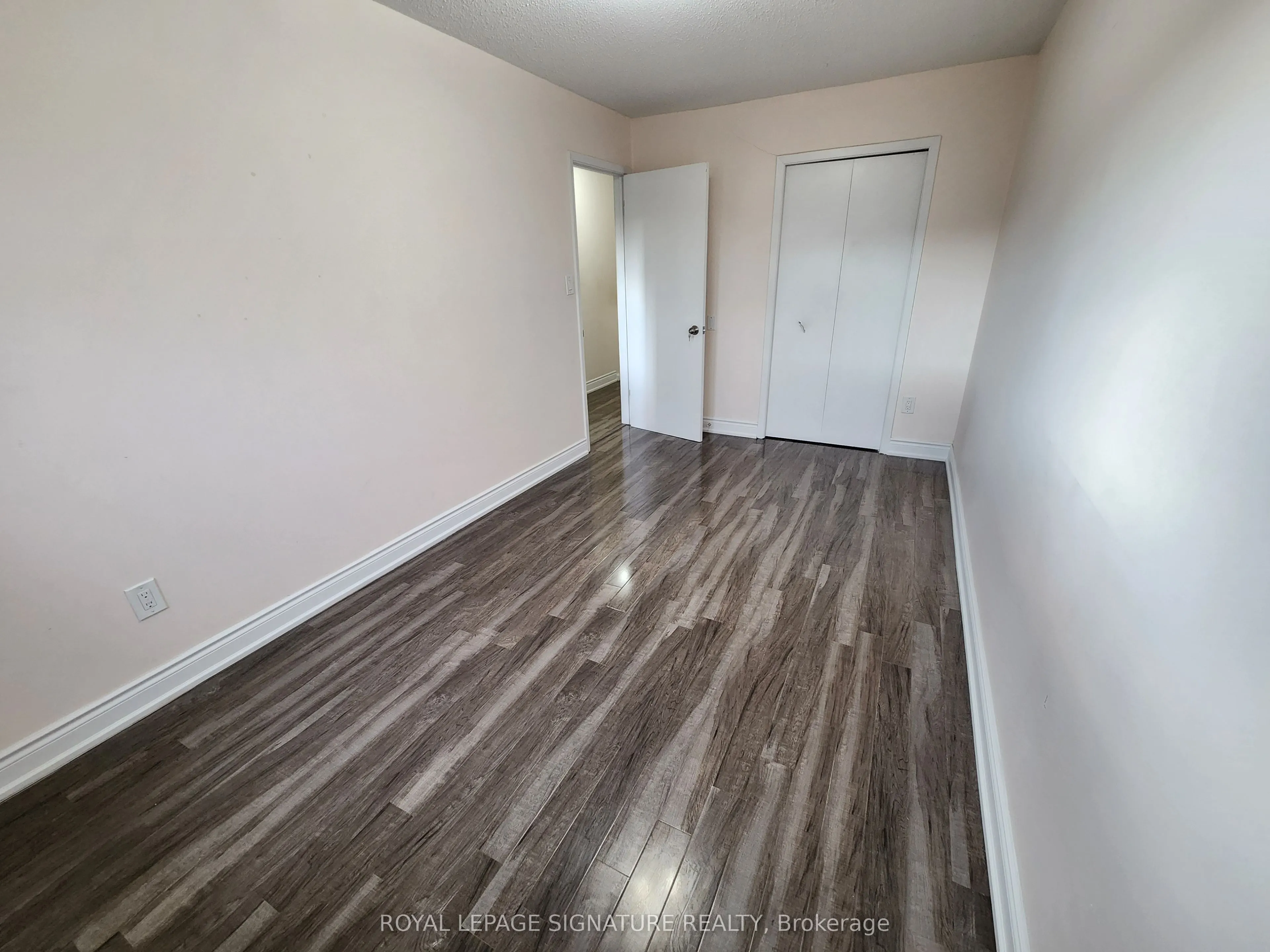 3334 Tallmast Crescent