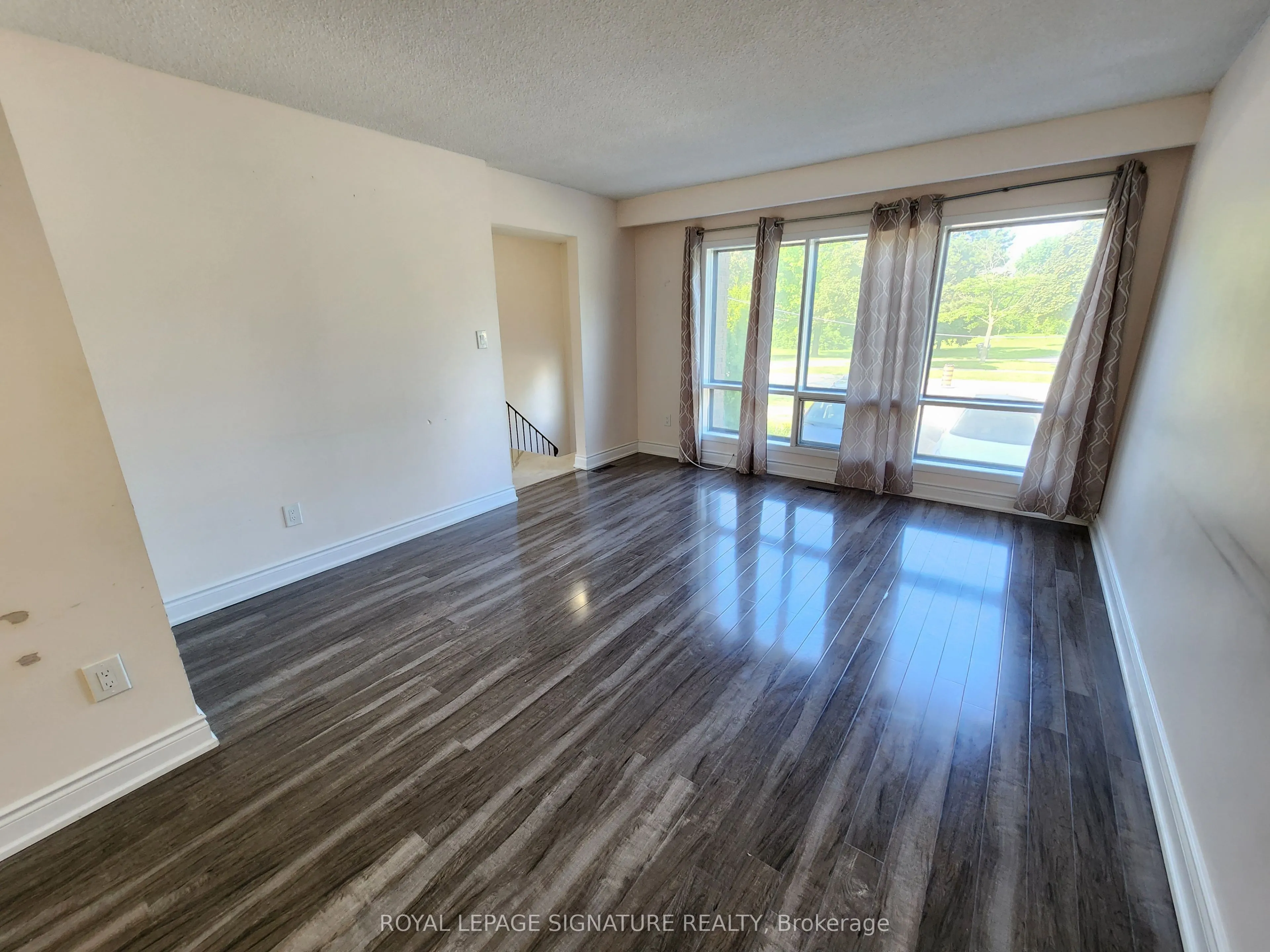 3334 Tallmast Crescent