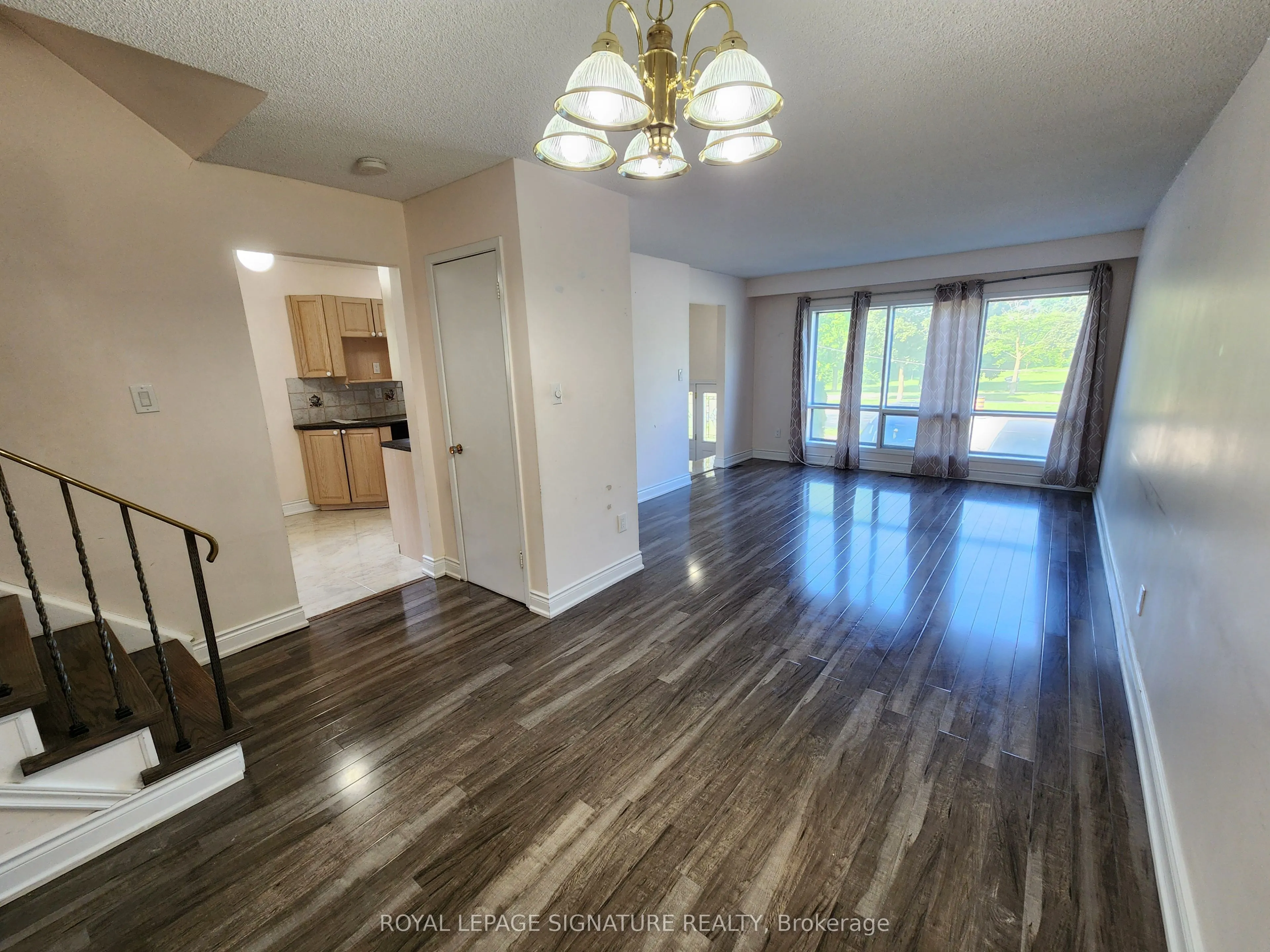 3334 Tallmast Crescent
