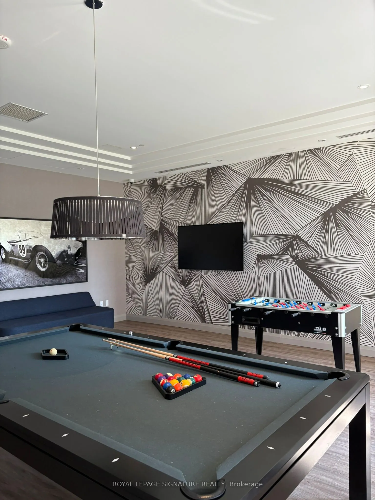 293 The Kingsway, #420