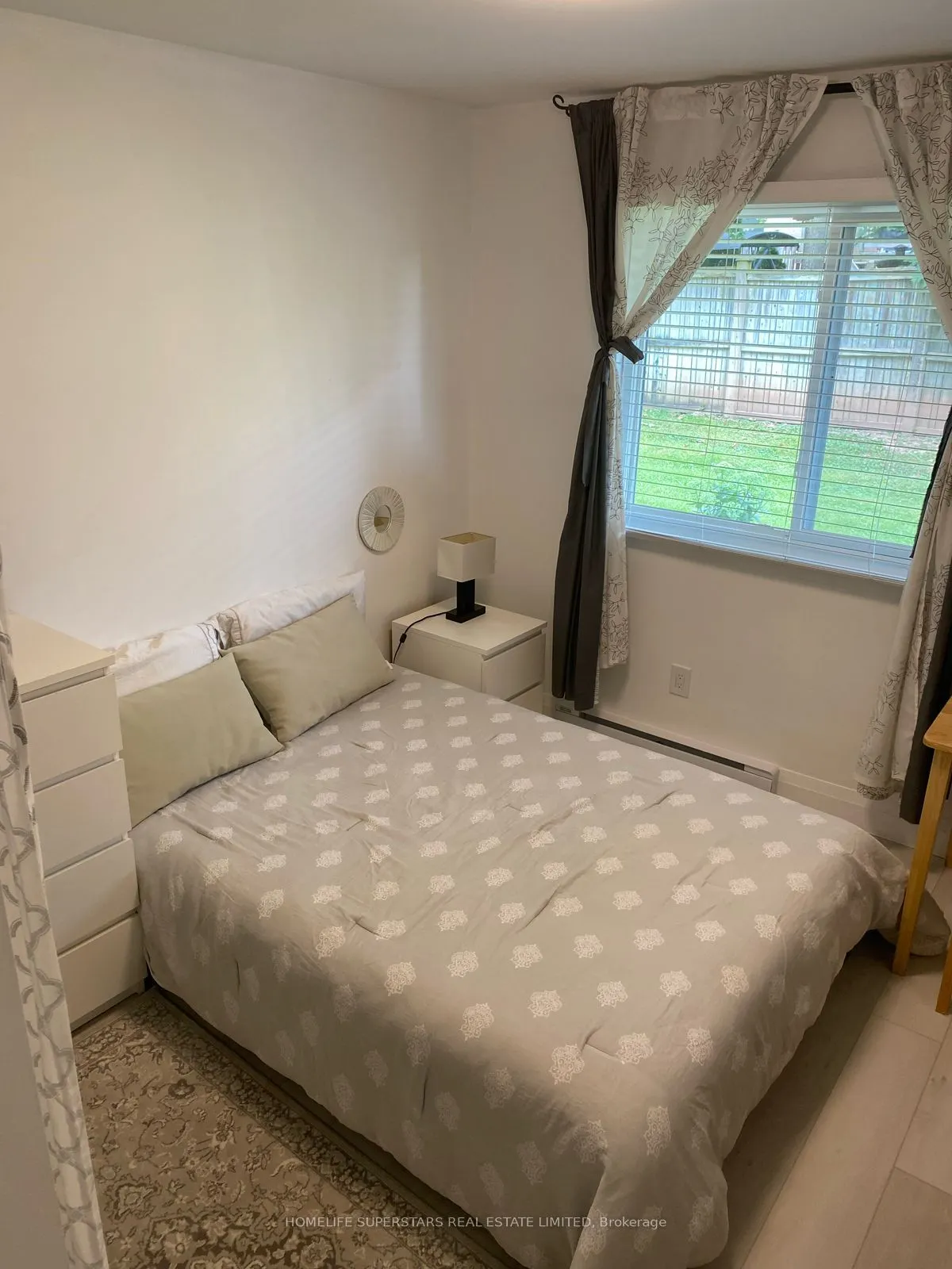 1498 Pilgrims Way, #214