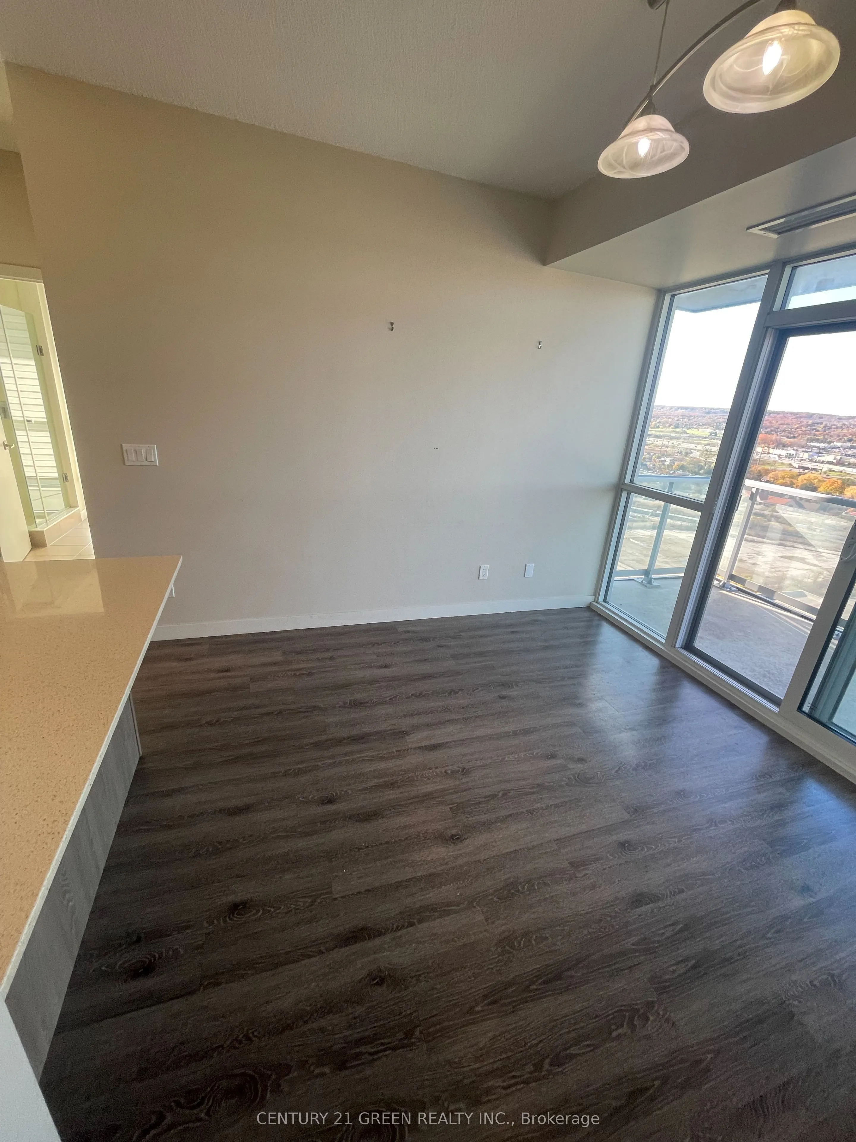 2087 Fairview Street, #2208