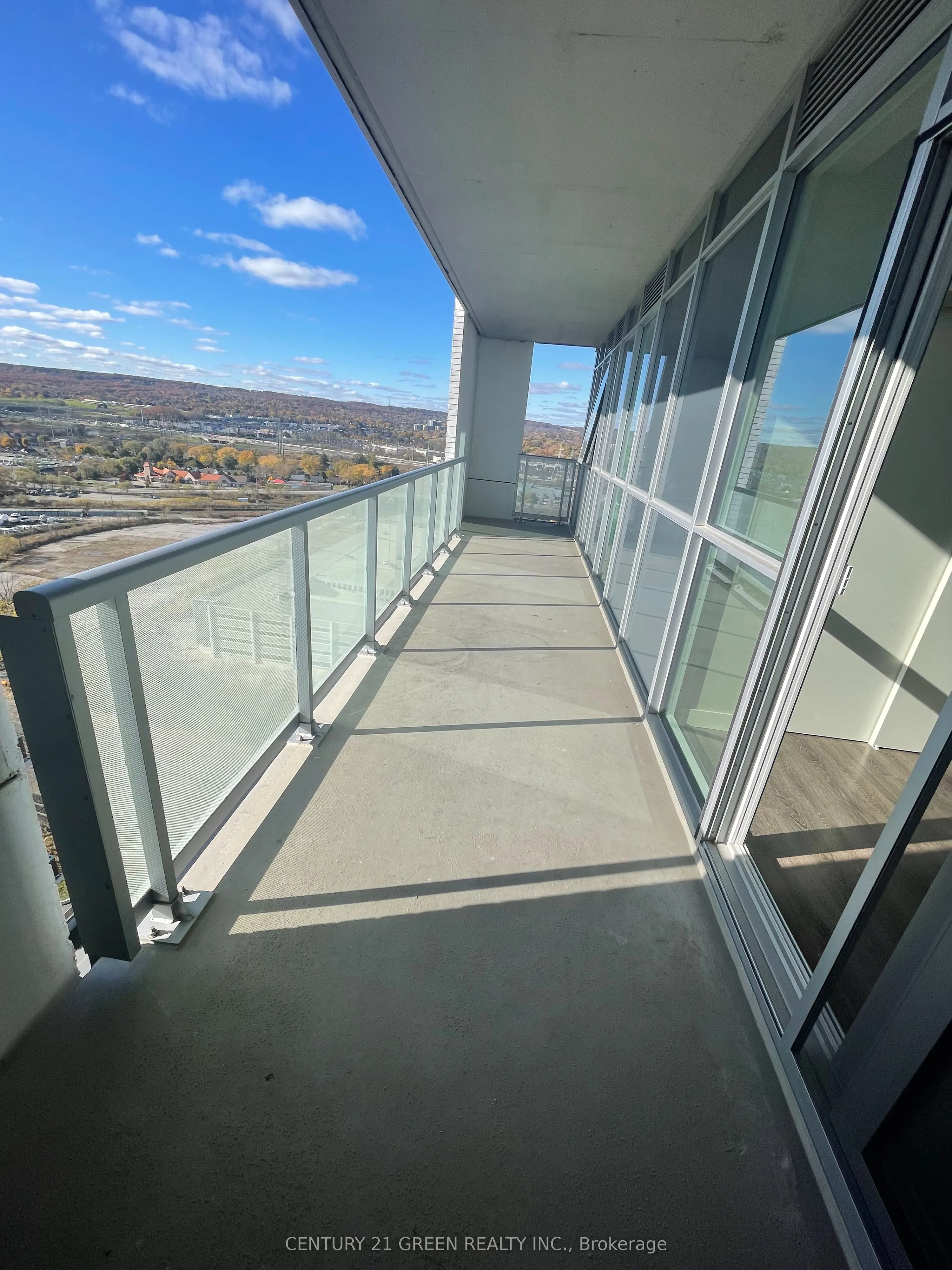 2087 Fairview Street, #2208