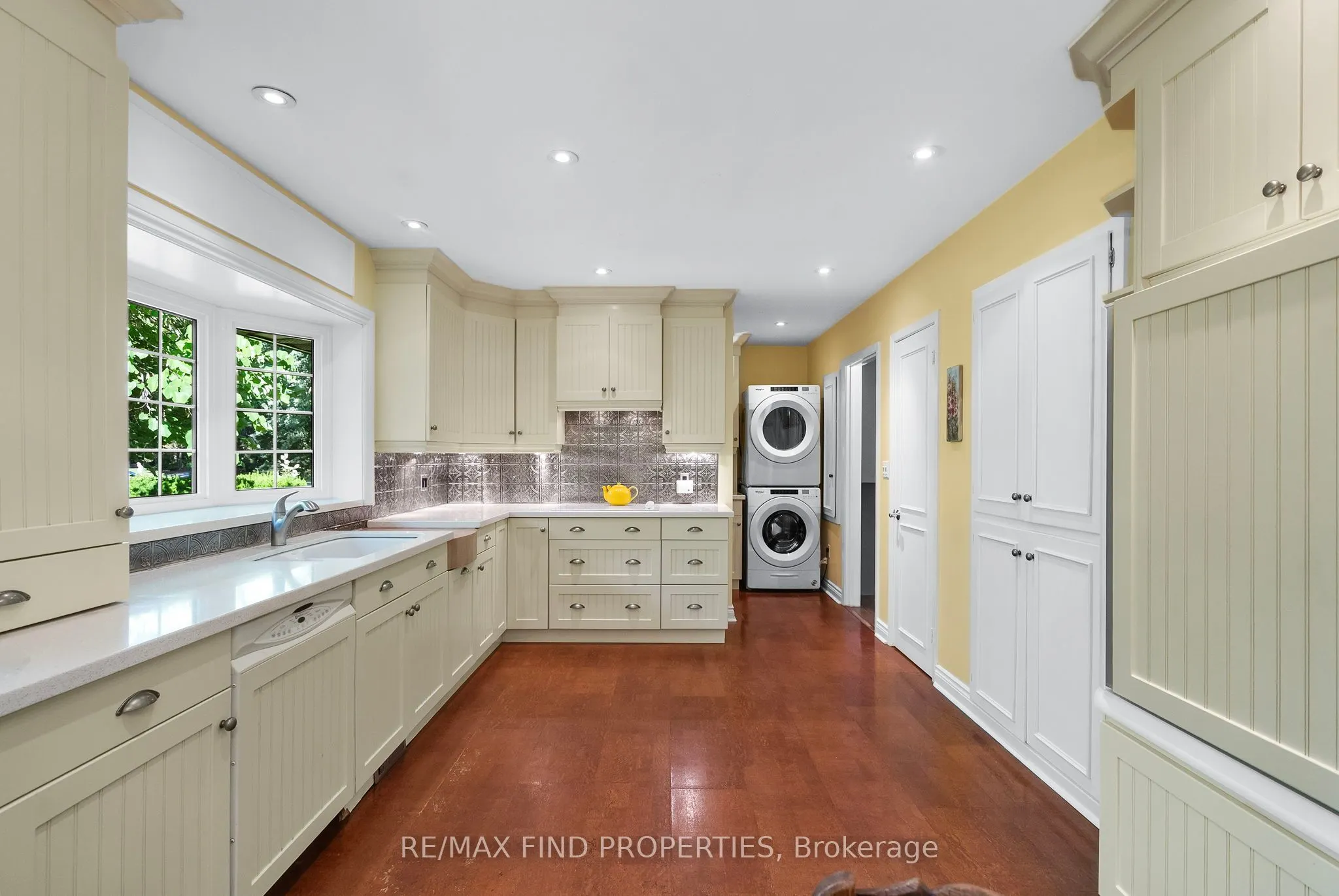 56 Edenvale Crescent