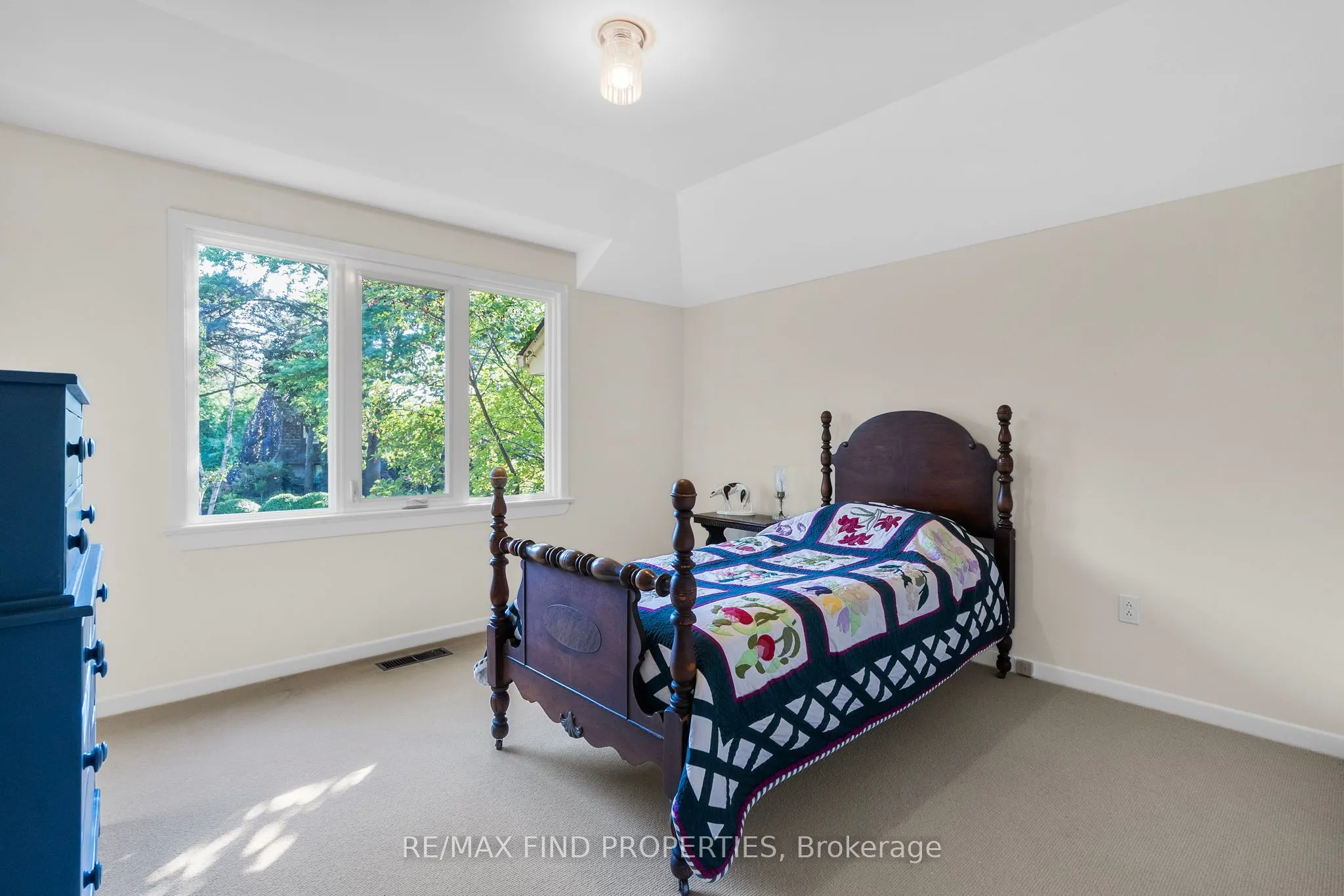 56 Edenvale Crescent