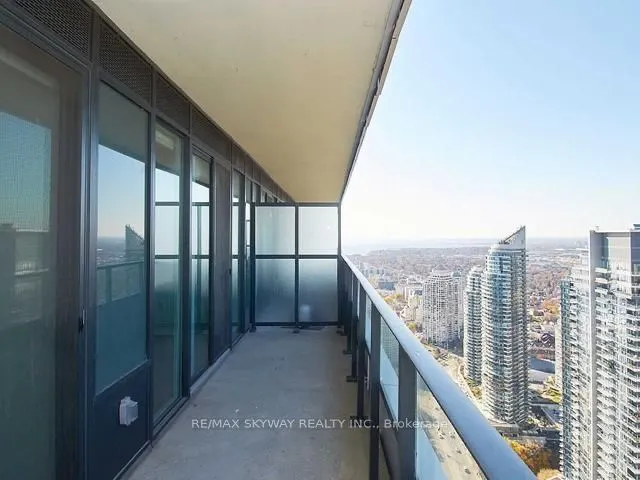 30 Shore Breeze Drive, #4511