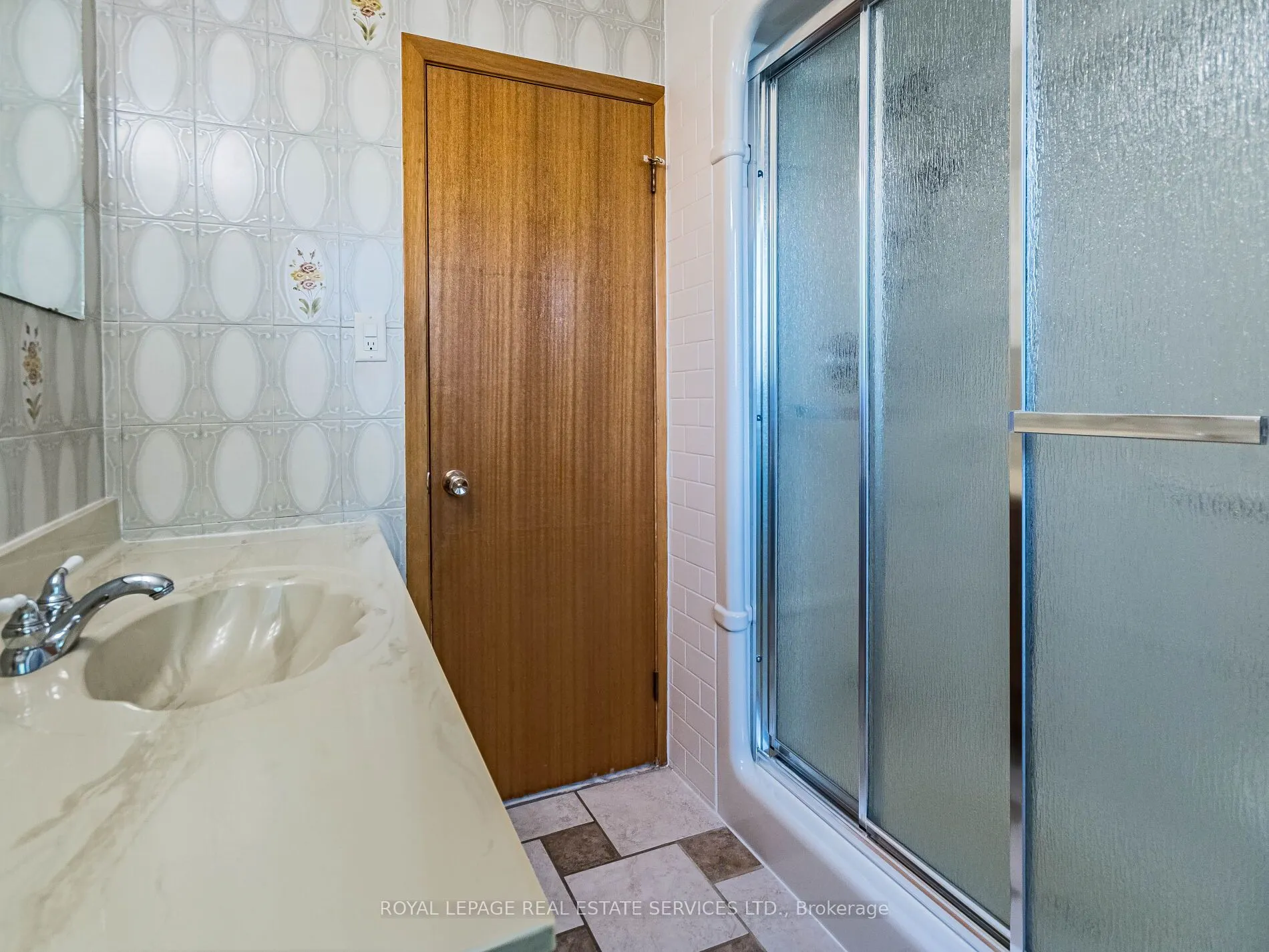 14 Austrey Court
