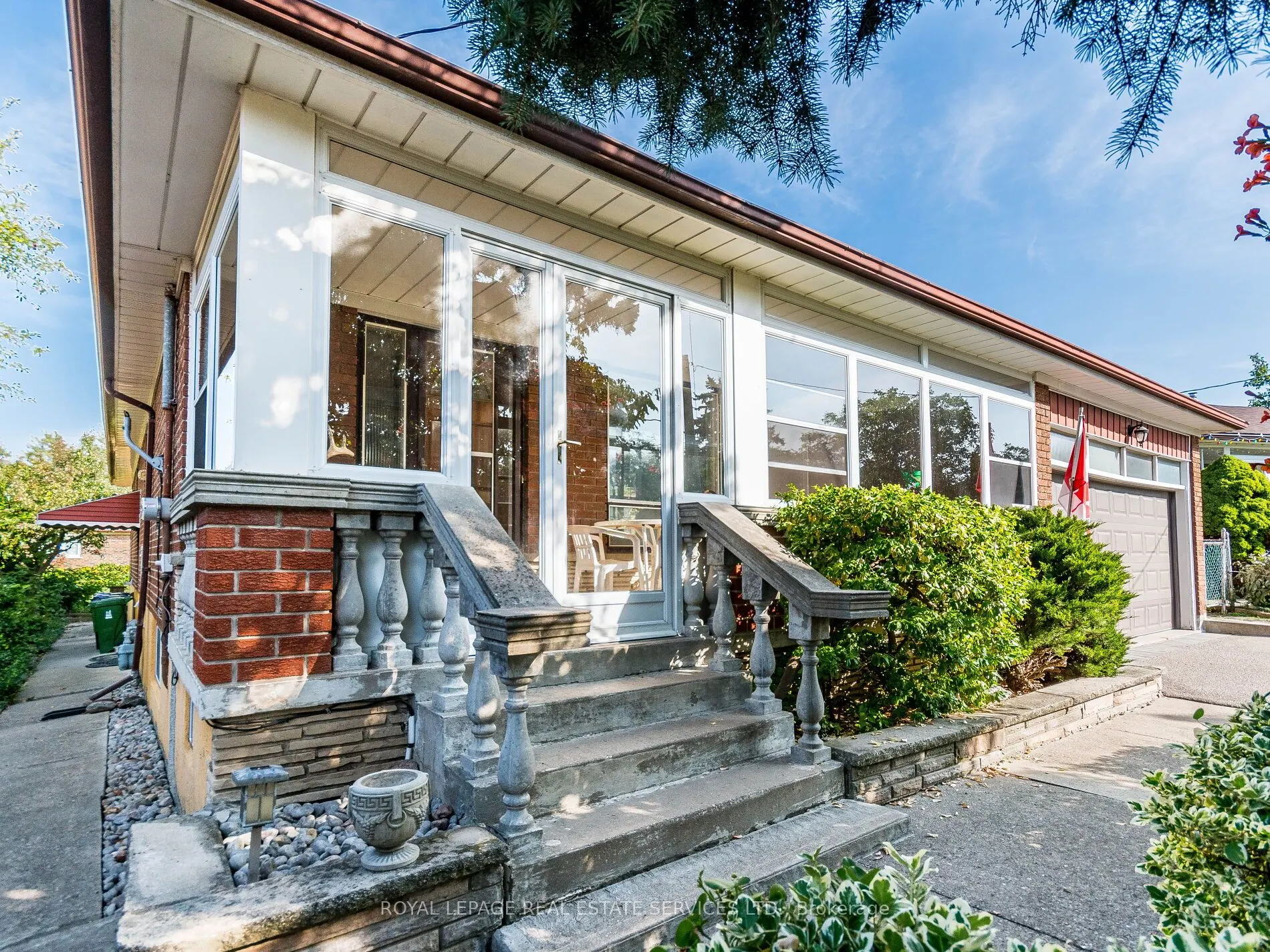 14 Austrey Court