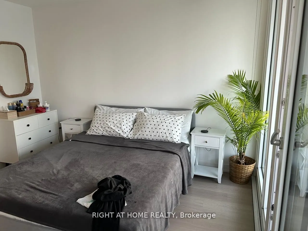 3883 Quartz Road, #1203