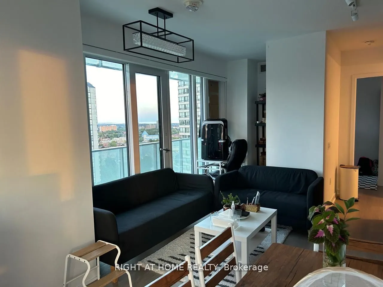 3883 Quartz Road, #1203
