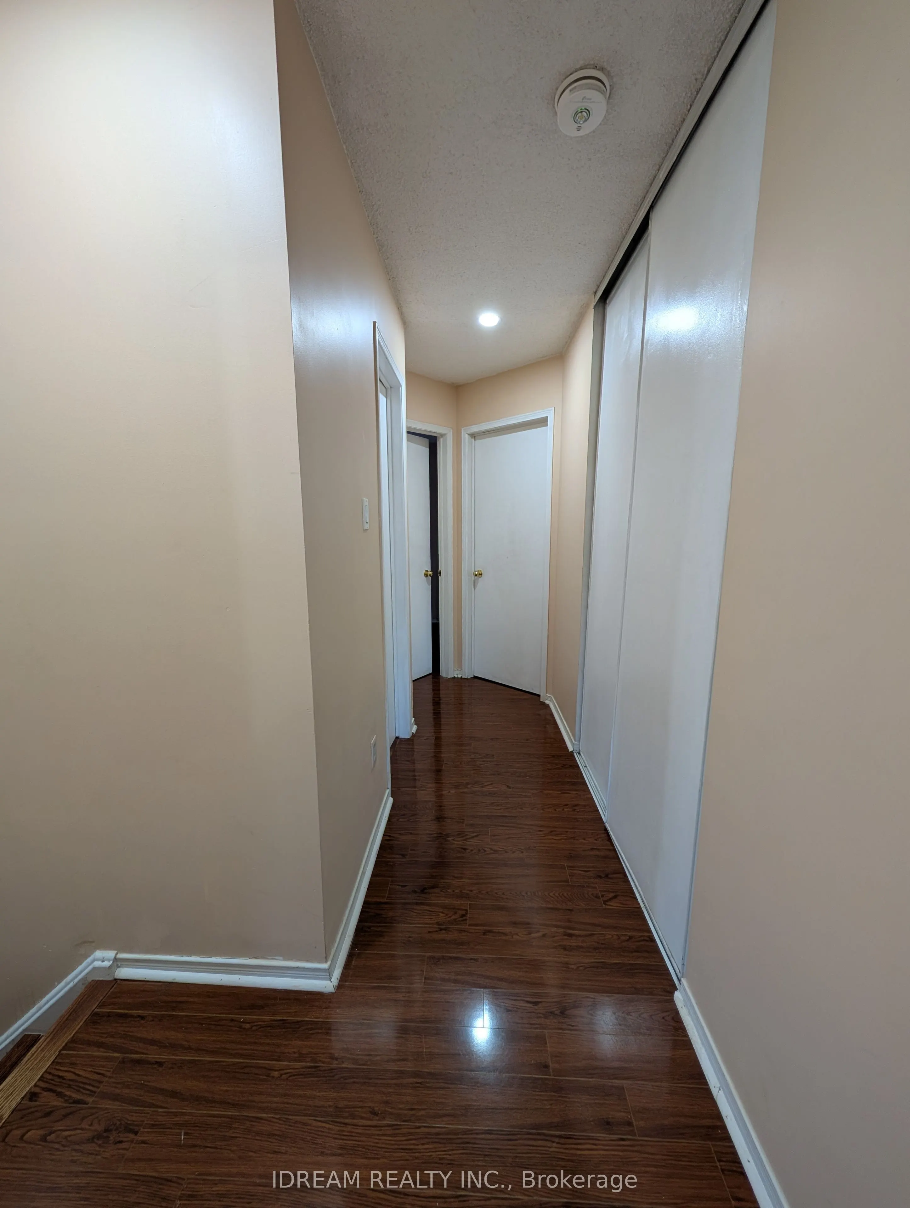 12 Saddlecreek Court, #Upper