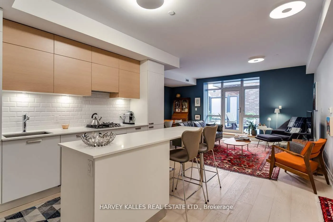 243 Perth Avenue, #C-105