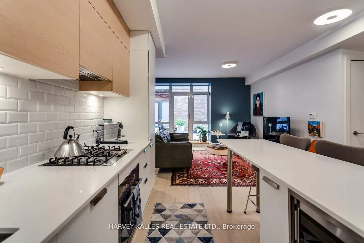 243 Perth Avenue, #C-105