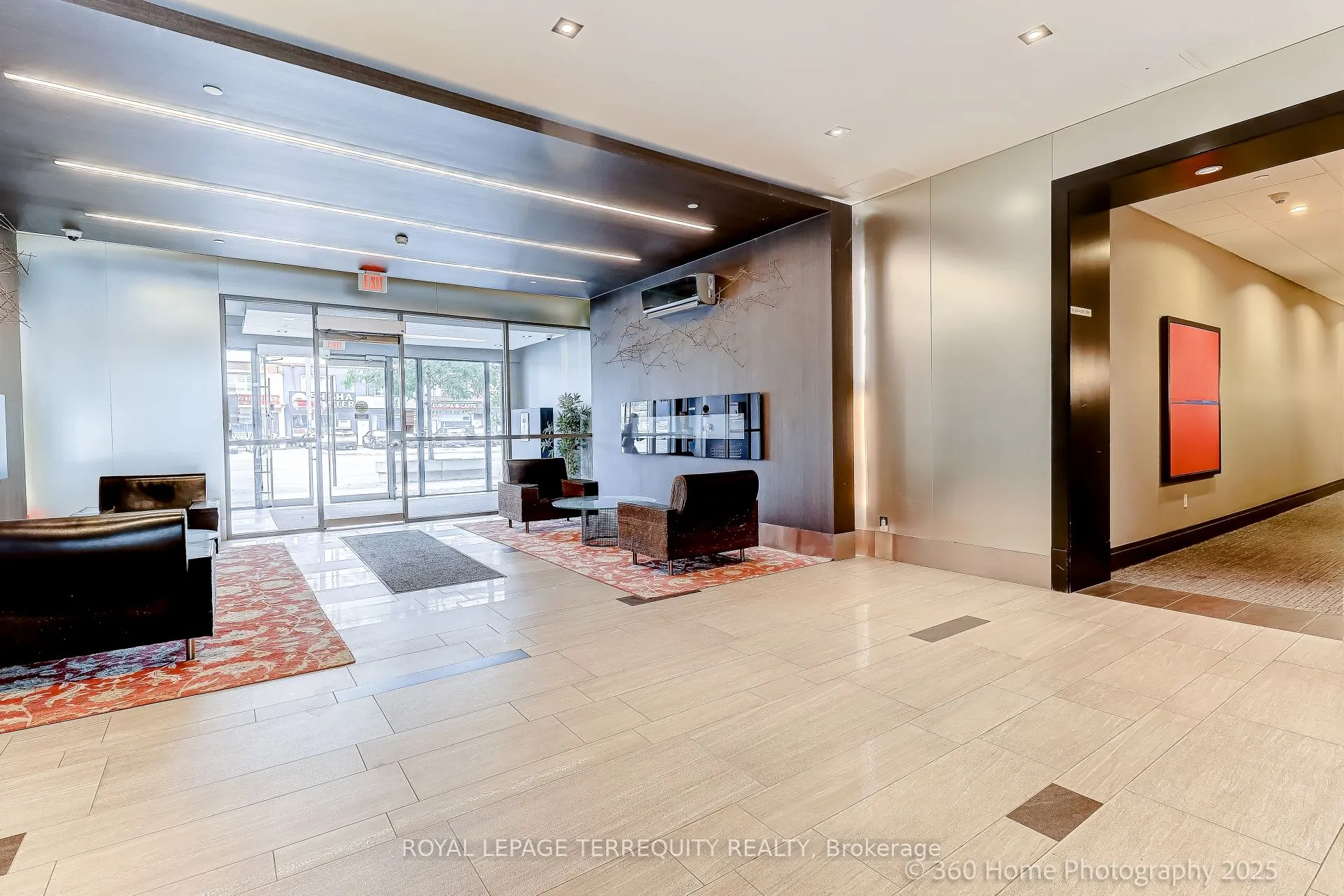1185 The Queensway, #716