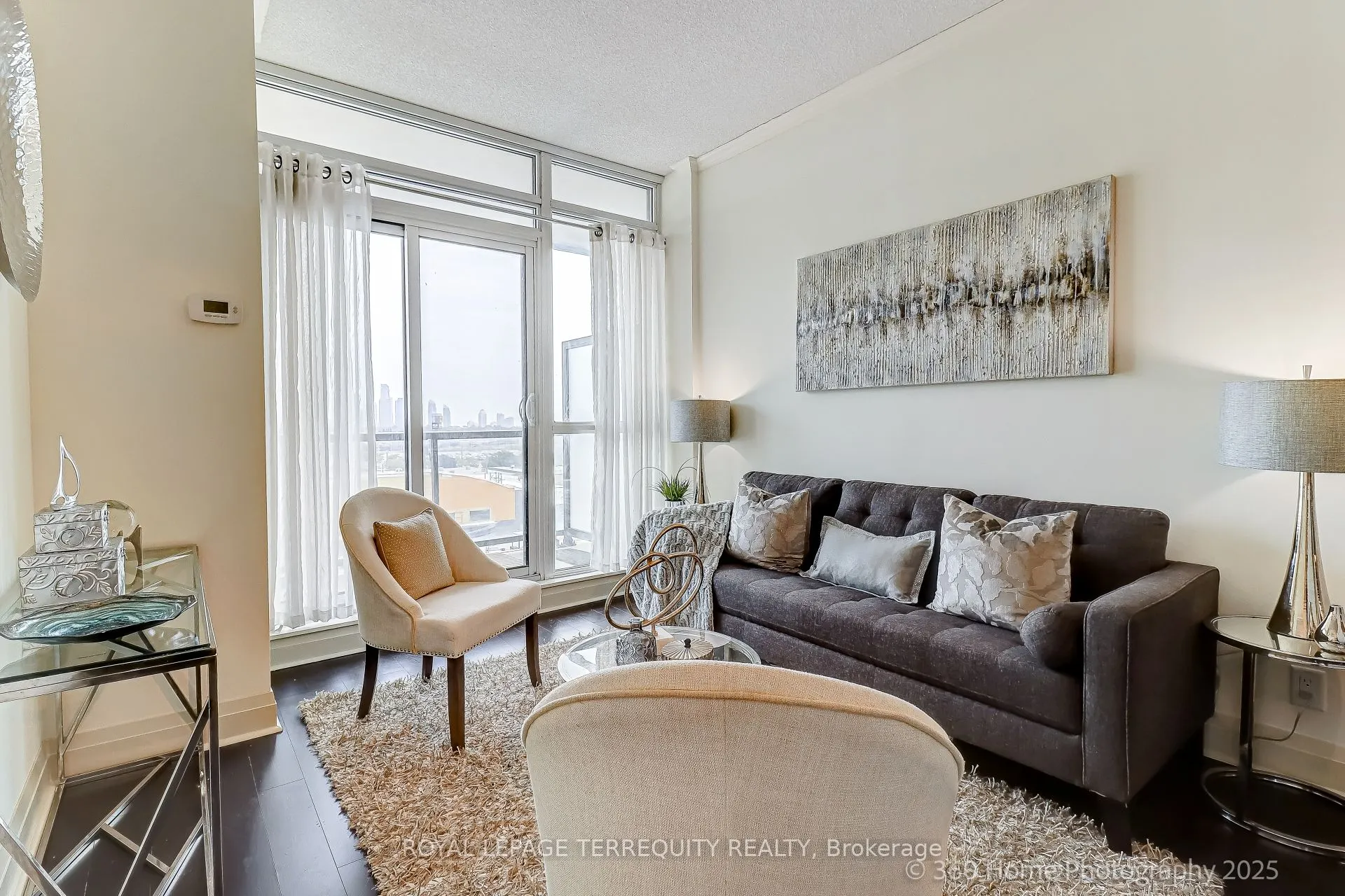 1185 The Queensway, #716