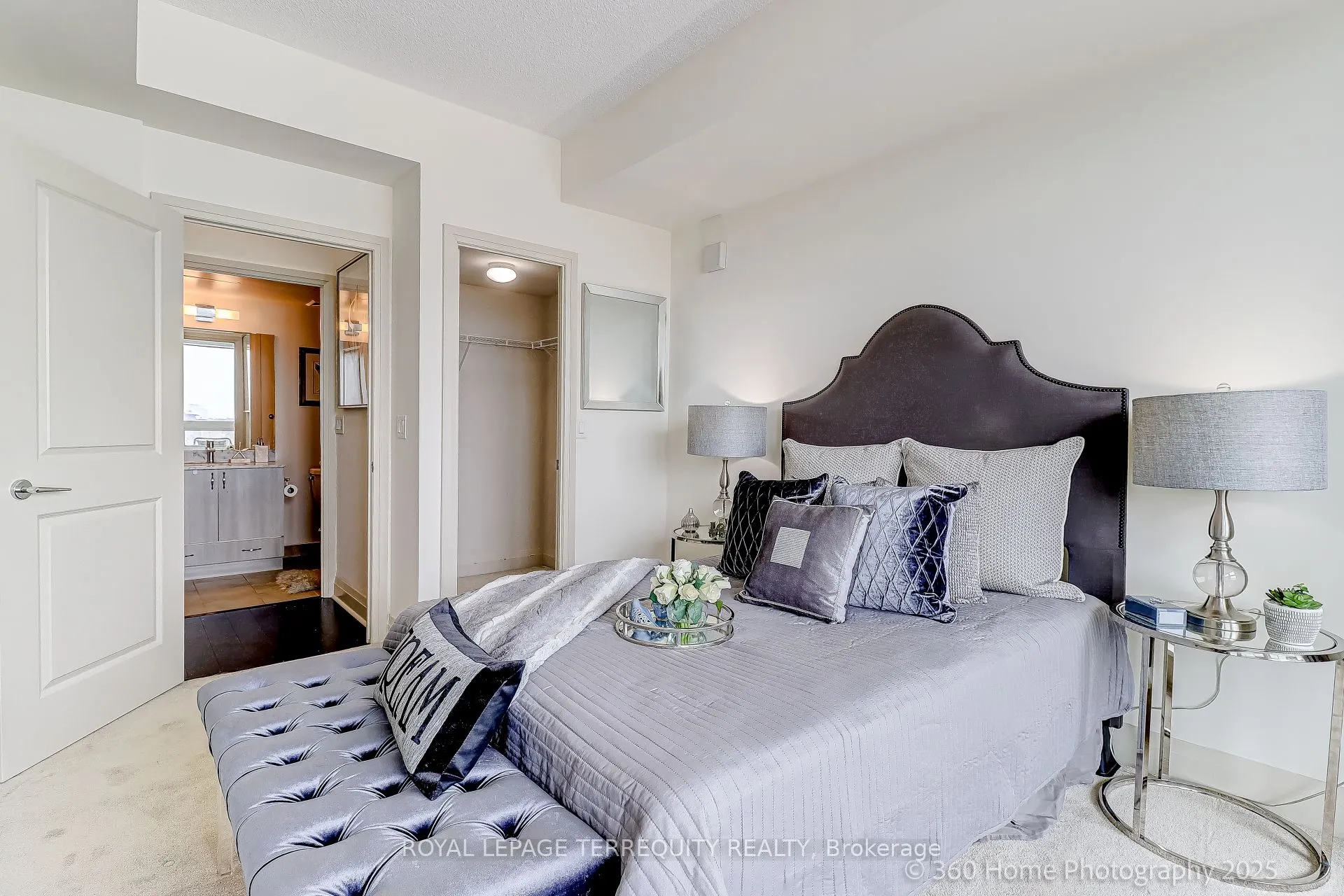 1185 The Queensway, #716