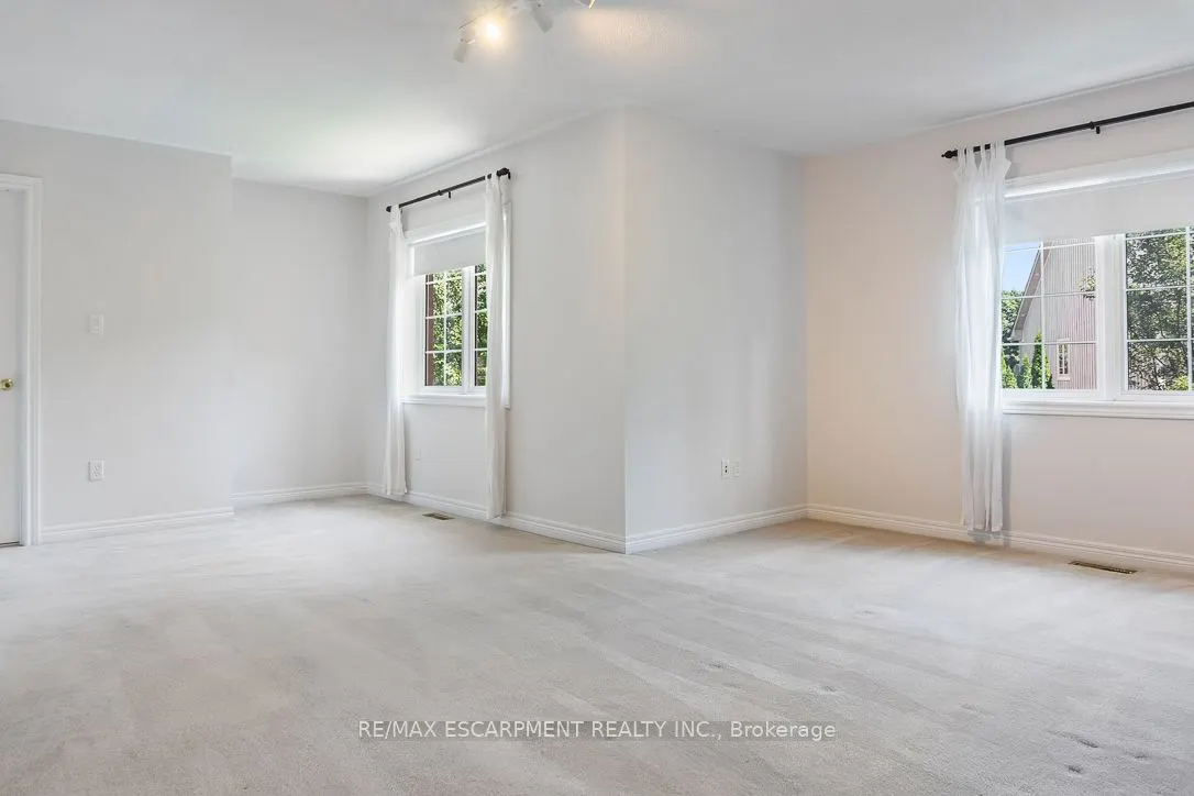 1146 Upper River Court