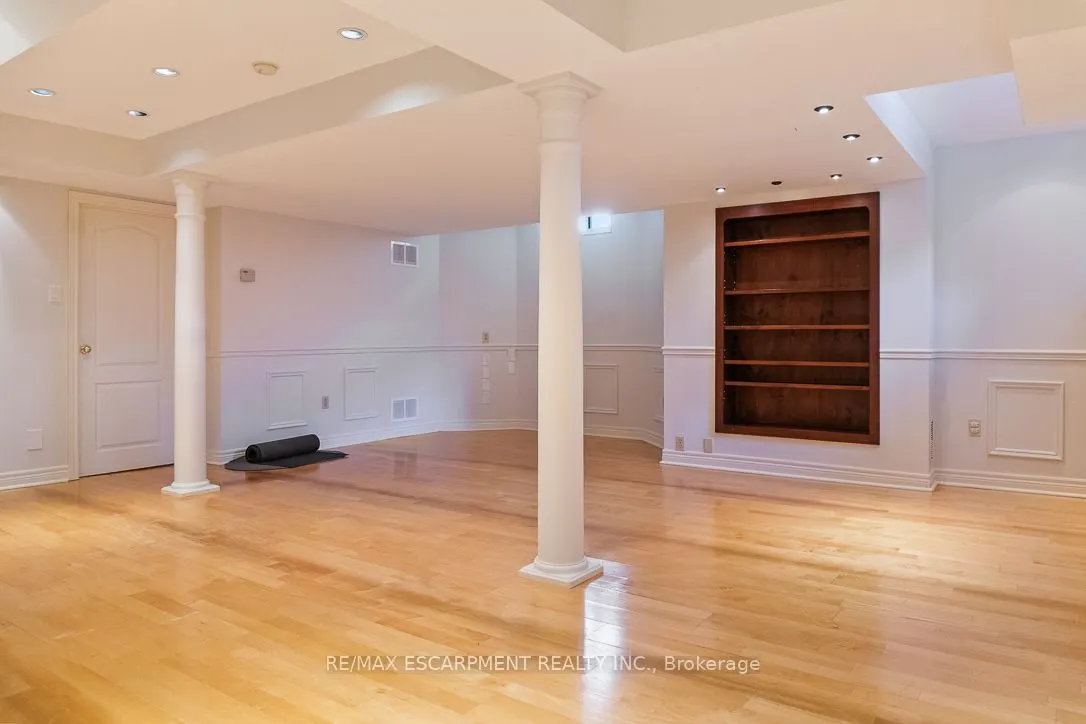 1146 Upper River Court